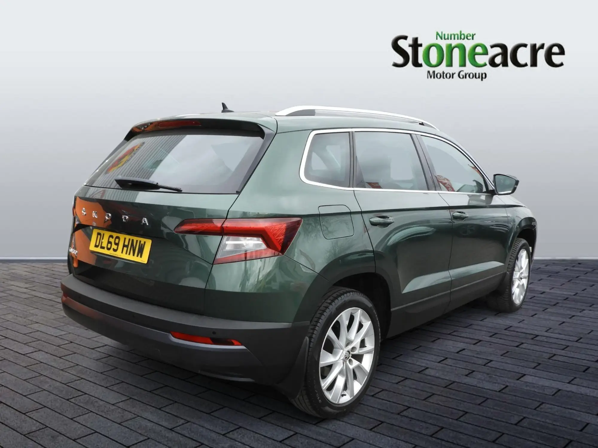 Skoda Karoq 2.0 TDI Edition Euro 6 (s/s) 5dr DL69HNW Image 3