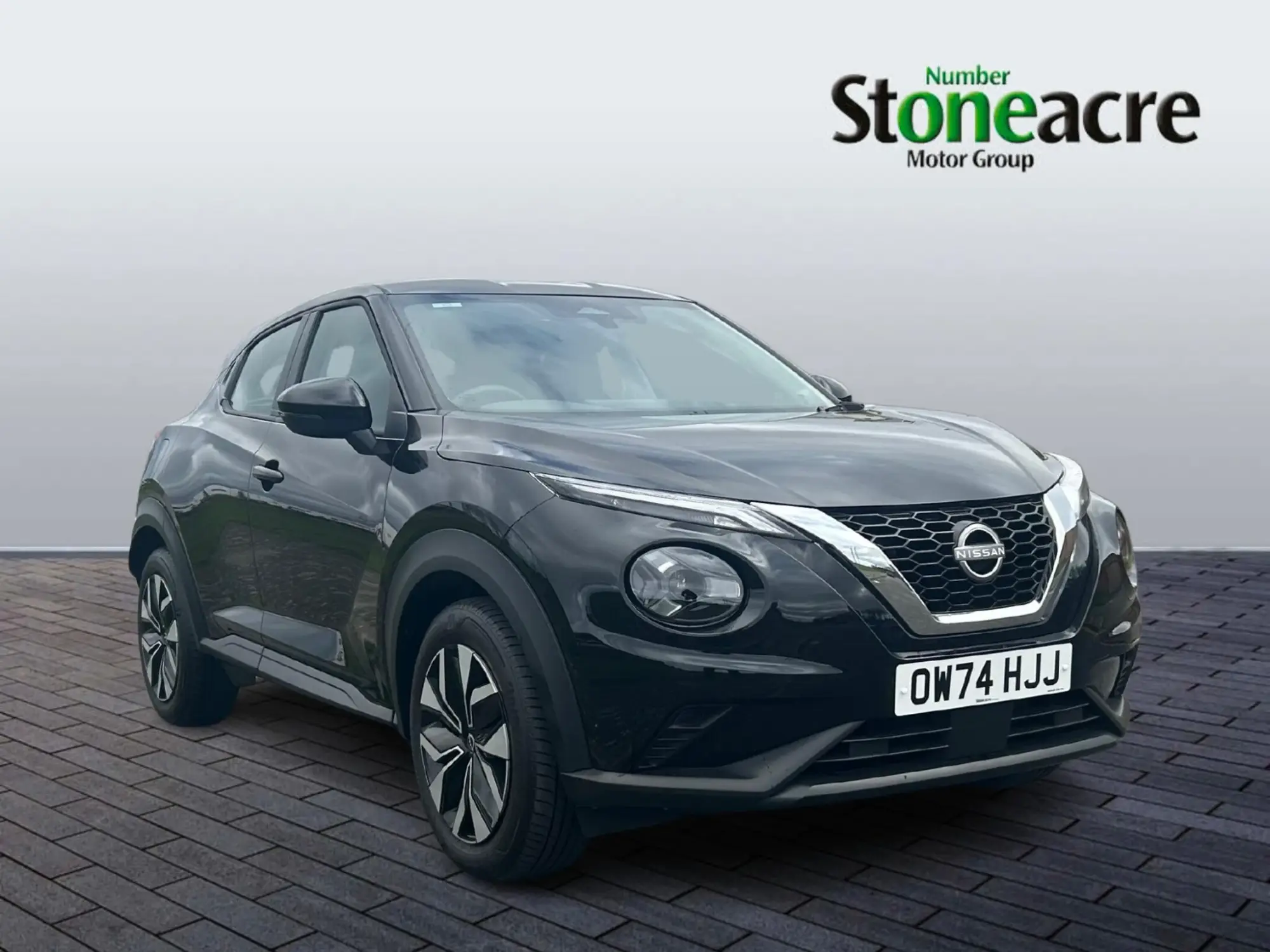 Nissan Juke 1.0 DIG-T Acenta Premium Euro 6 (s/s) 5dr OW74HJJ Image 1