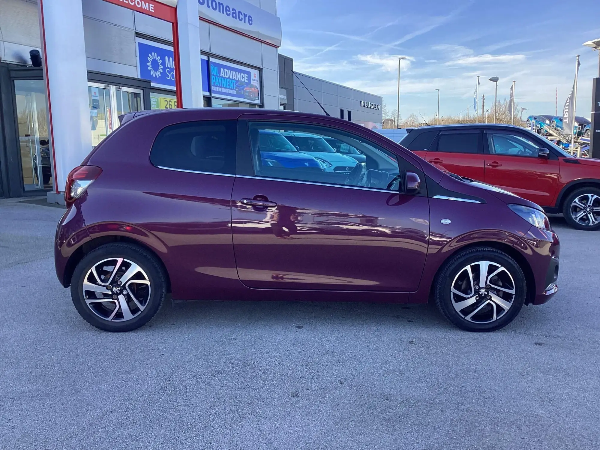 Peugeot 108 1.2 VTi PureTech Allure Euro 5 3dr OE15HPO Image 2