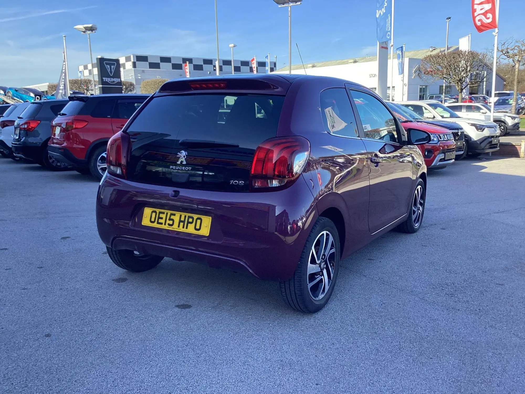 Peugeot 108 1.2 VTi PureTech Allure Euro 5 3dr OE15HPO Image 3