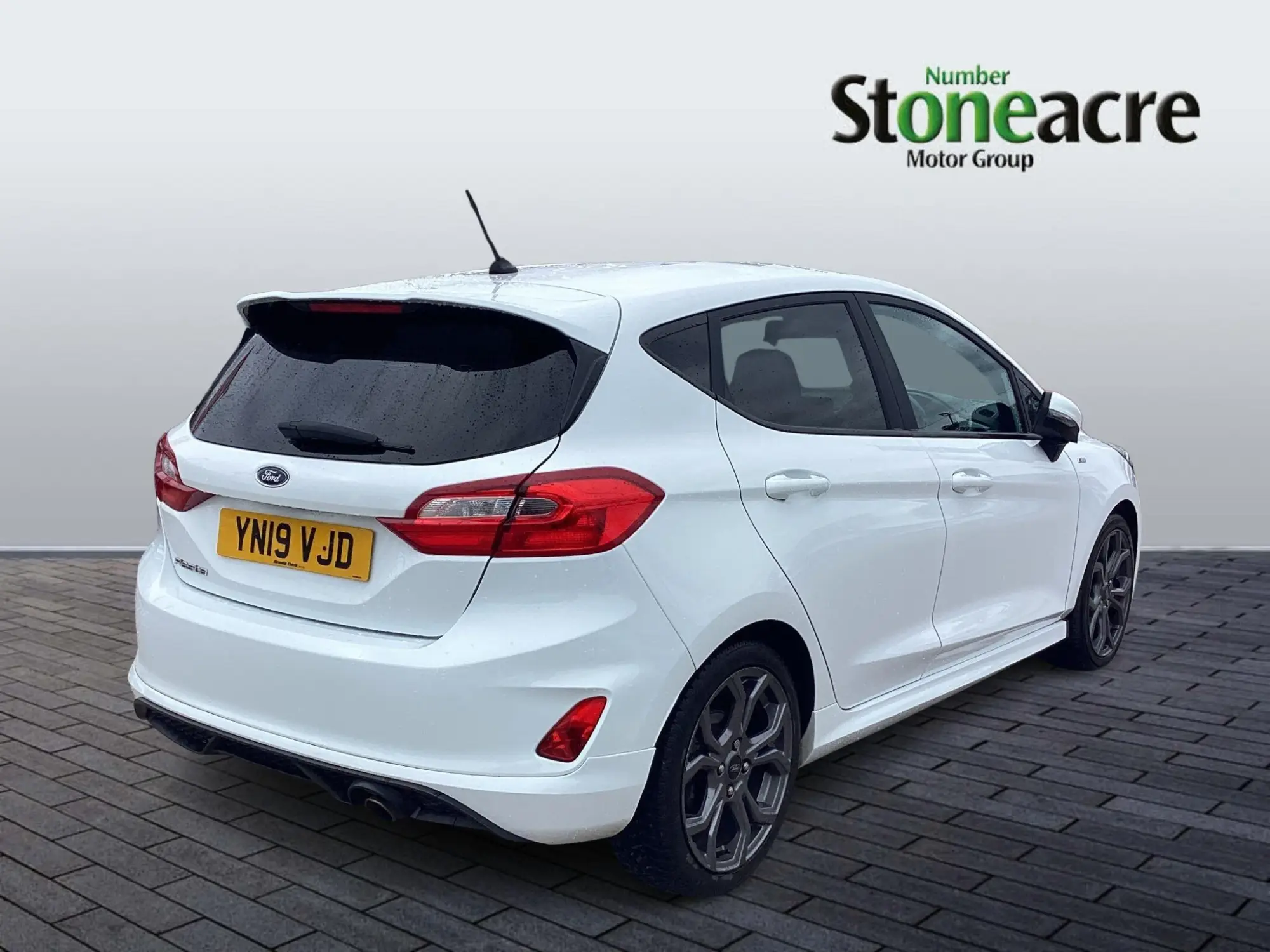 Ford Fiesta 1.0 EcoBoost 125 ST-Line 5dr YN19VJD Image 3
