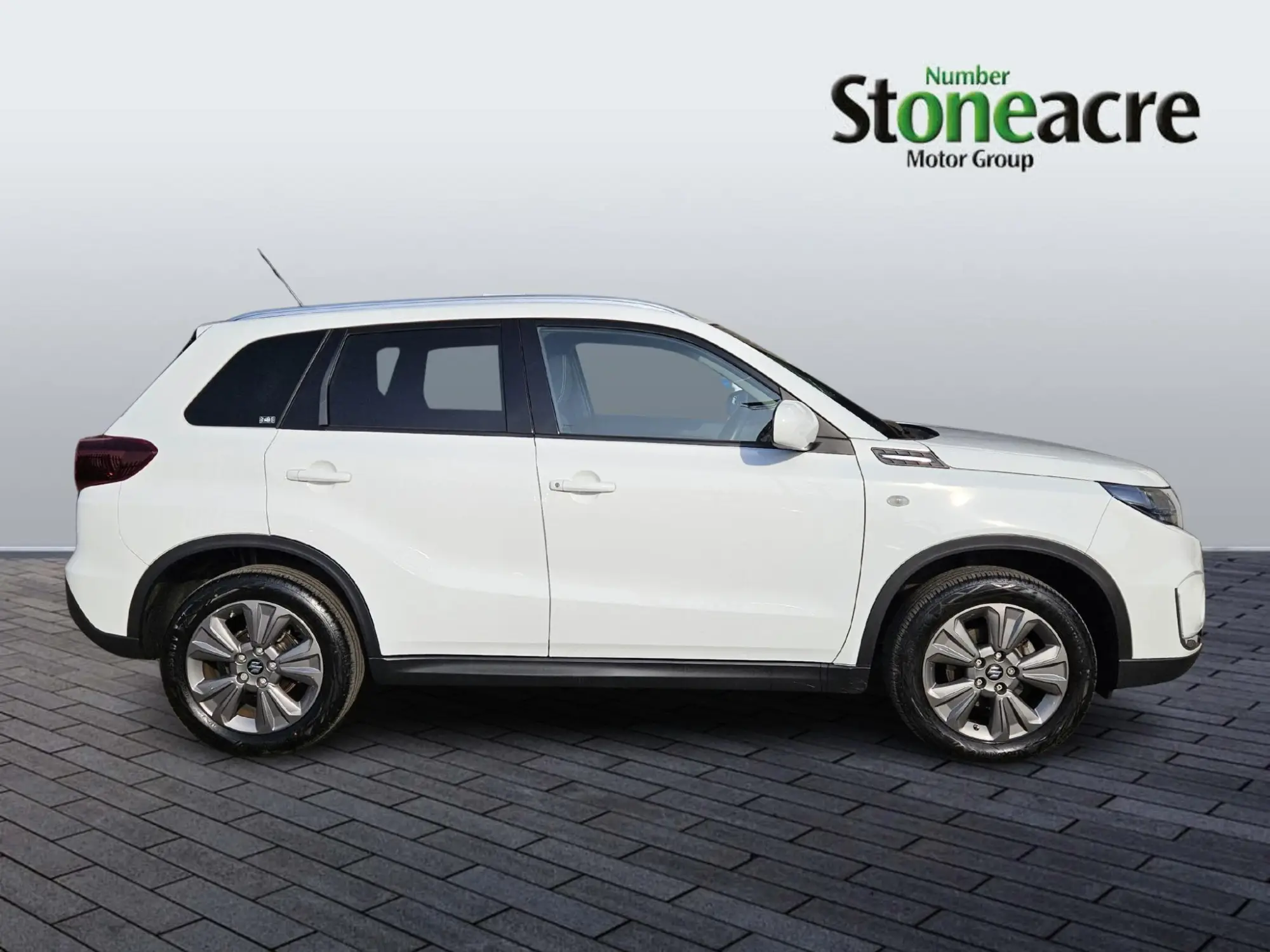Suzuki Vitara 1.4 Boosterjet 48V Hybrid SZ-T 5dr NL23HDY Image 2