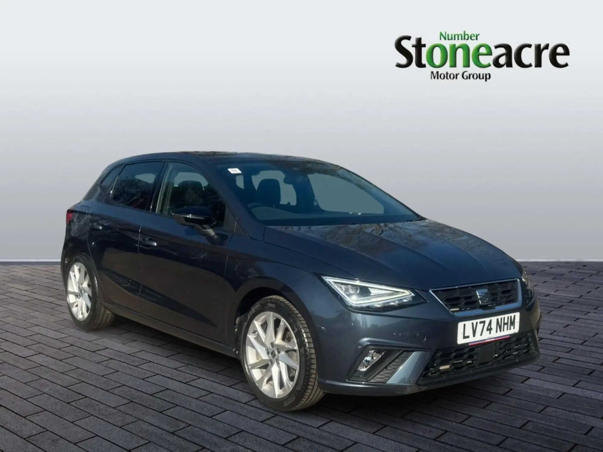 SEAT Ibiza 1.0 TSI FR Euro 6 (s/s) 5dr LV74NHM Image 1