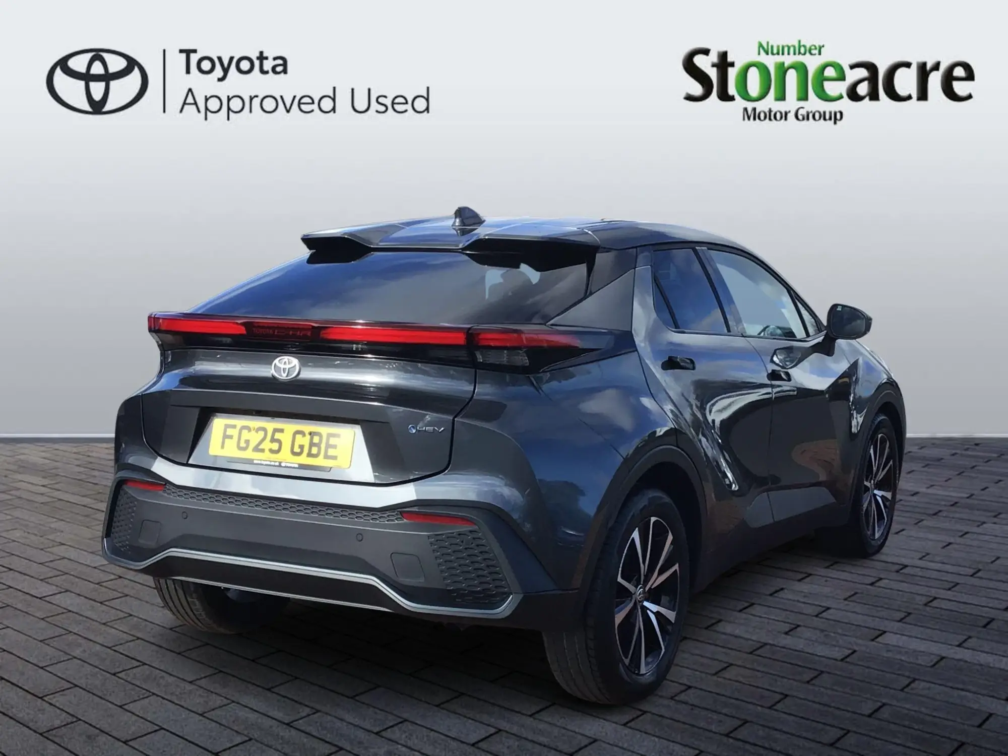 Toyota C-HR Self-Charging Hybrid Image 2