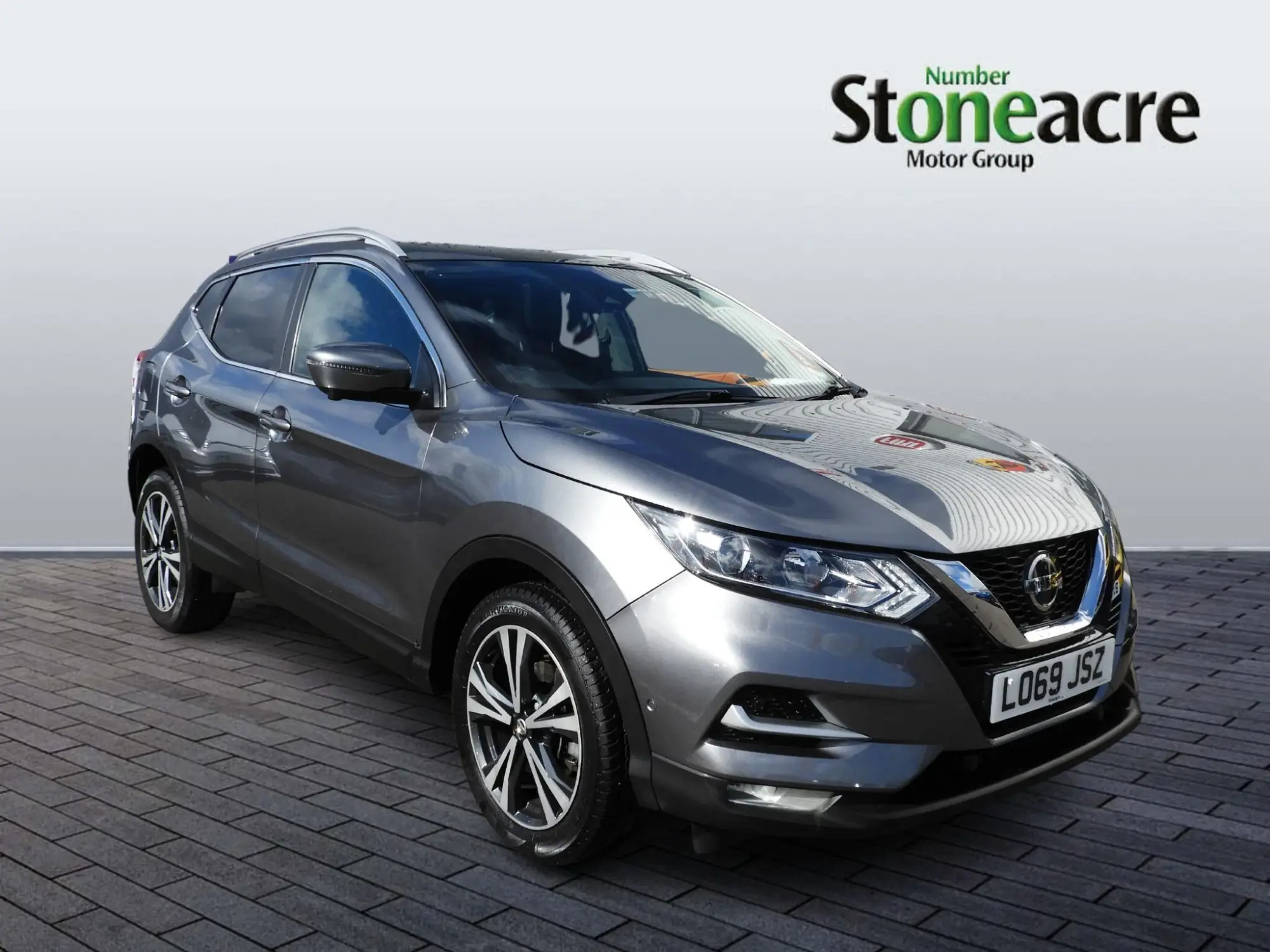 Nissan Qashqai 1.3 DiG-T 160 N-Connecta 5dr DCT LO69JSZ Image 1