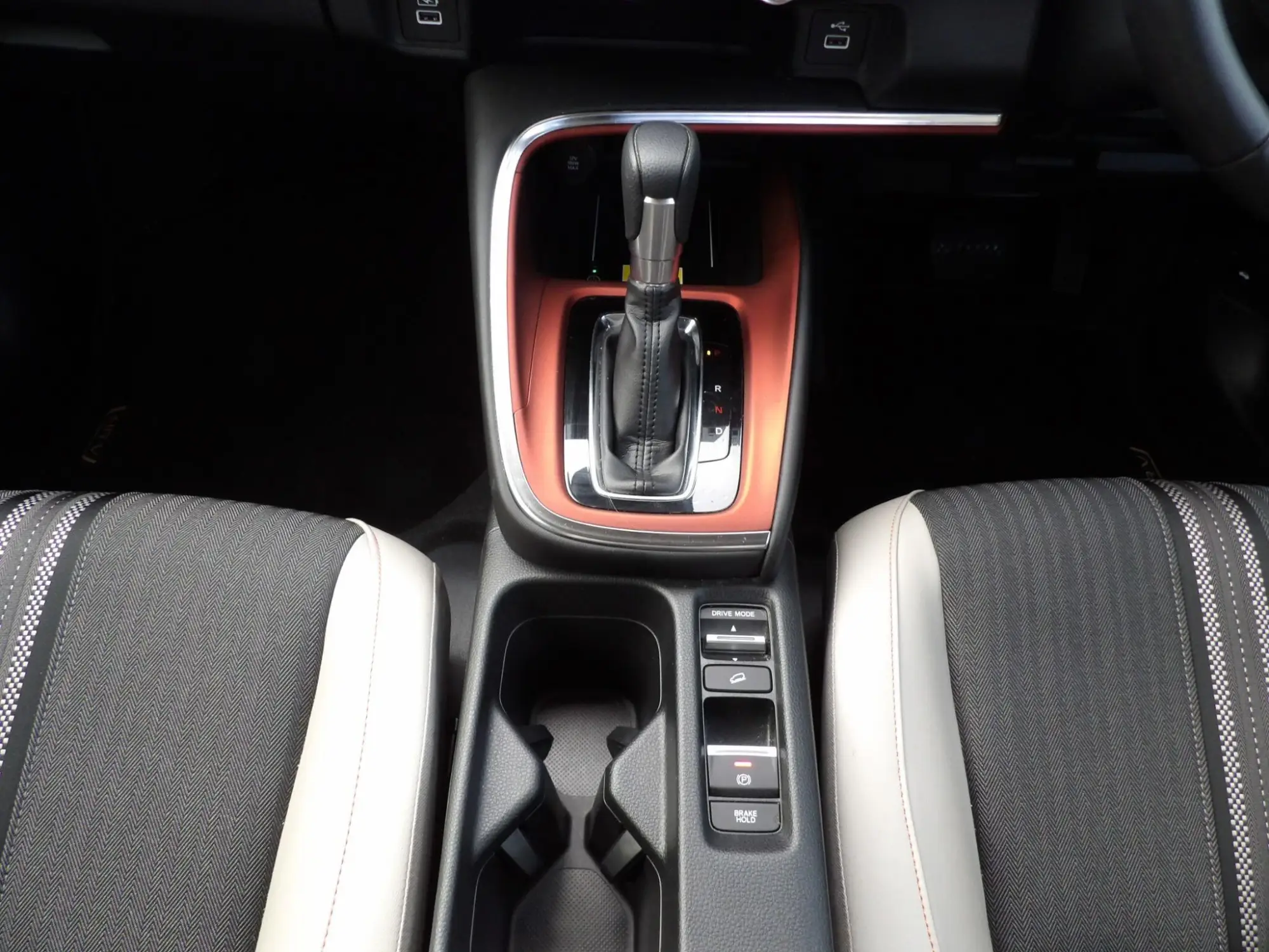 Honda HR-V Hybrid Image 14