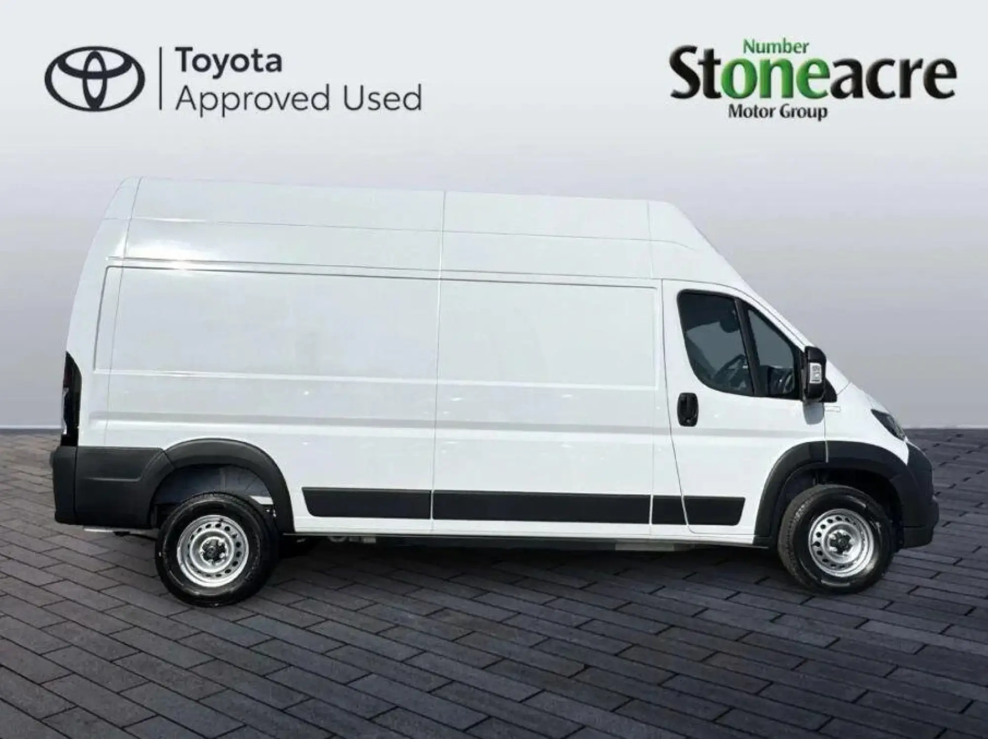 Toyota Proace Max Image 2