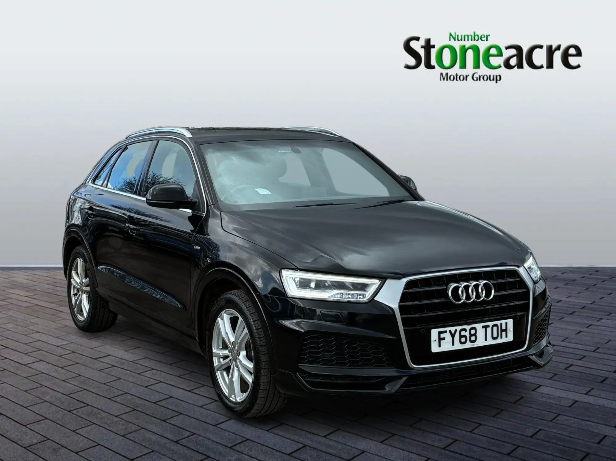 Audi Q3 2.0 TDI S line Edition Euro 6 (s/s) 5dr FY68TOH Image 1