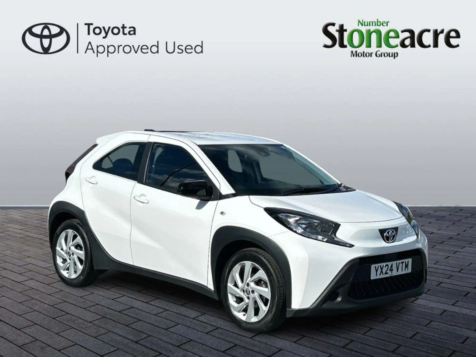 Toyota Aygo X 1.0 VVT-i Pure 5dr YX24VTM Image 1