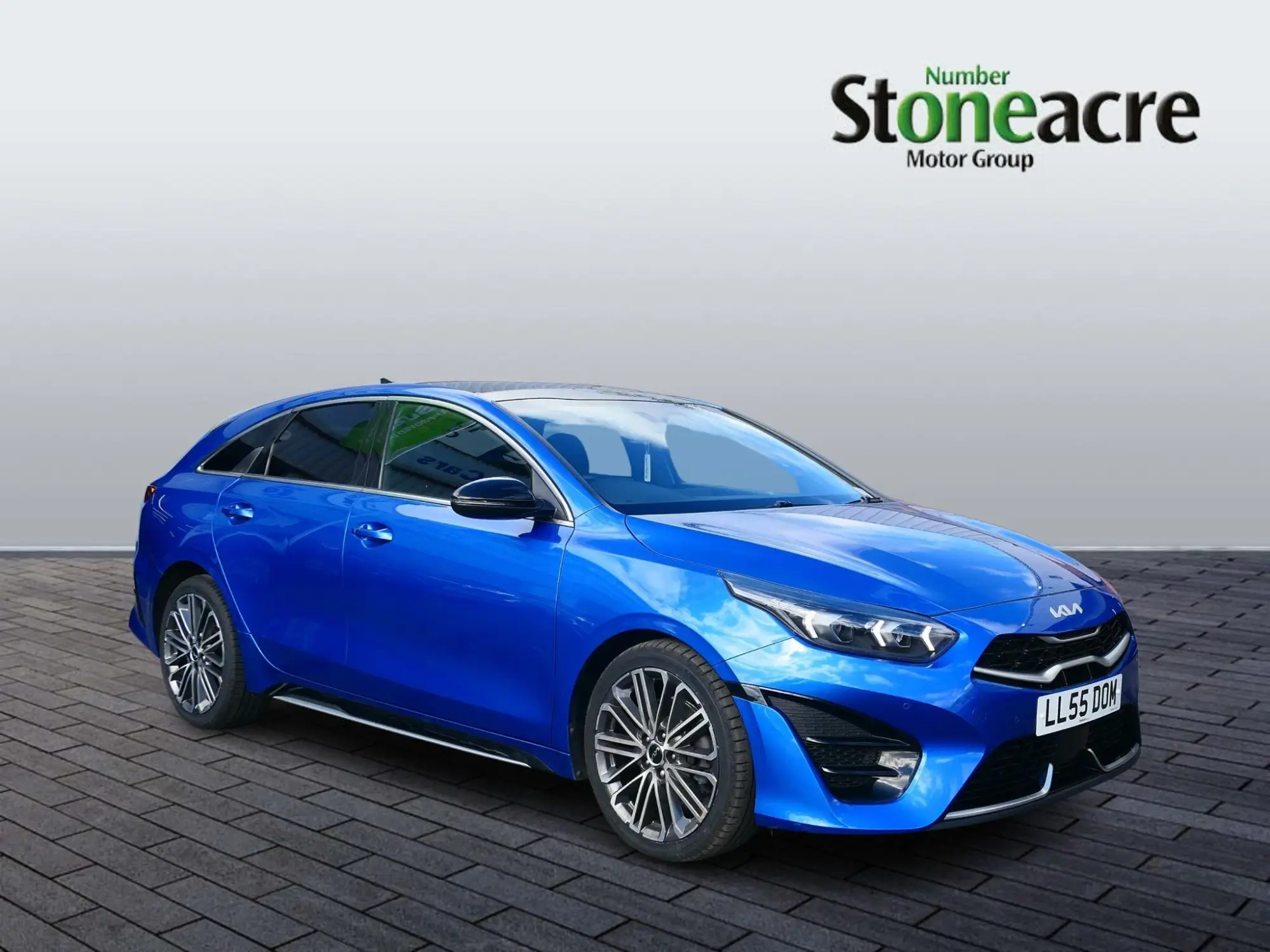 Kia ProCeed 1.5 T-GDi GT-Line S Shooting Brake DCT Euro 6 (s/s) 5dr LL55DOM Image 1