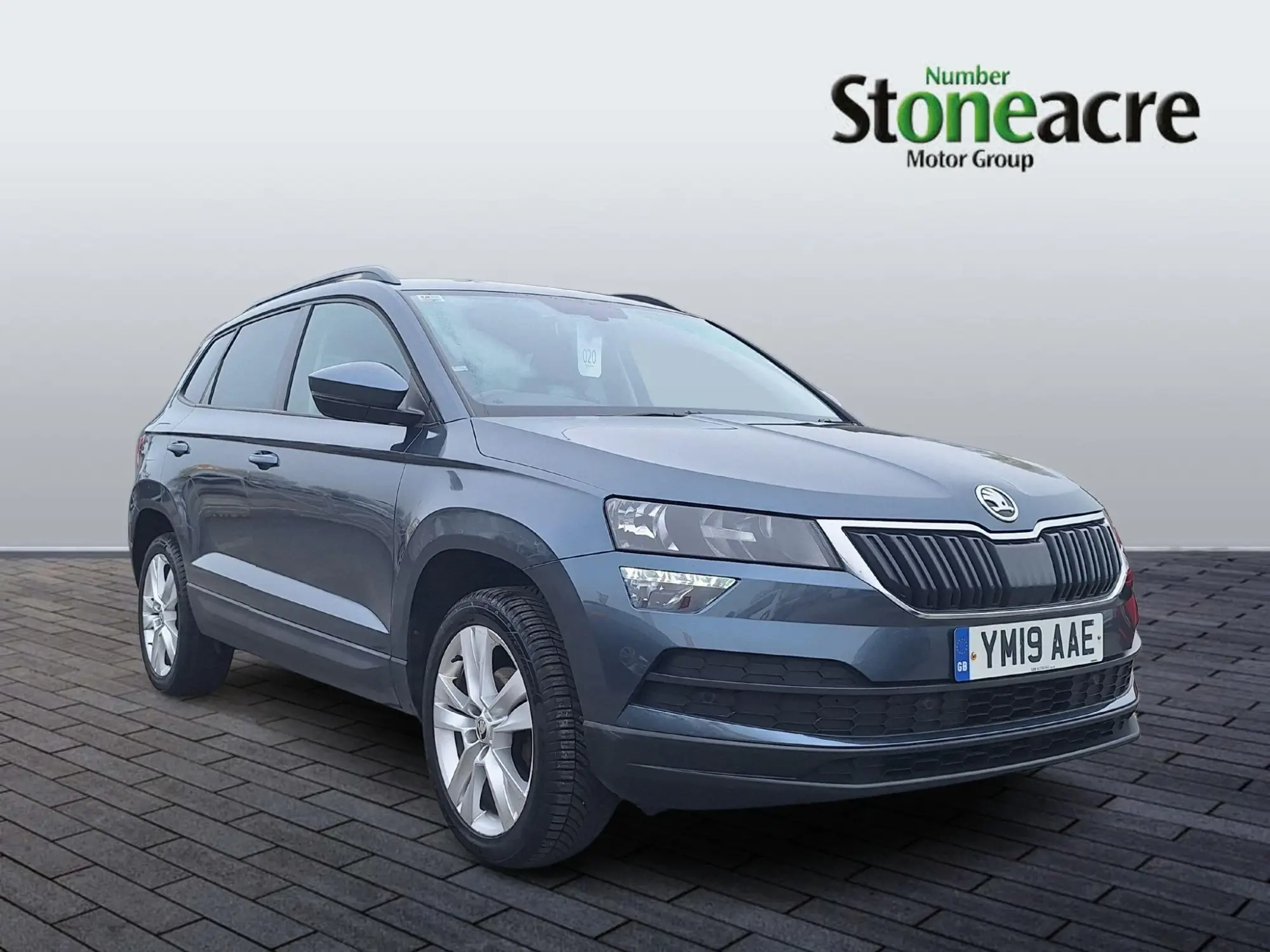 Skoda Karoq 1.6 TDI SE Technology Euro 6 (s/s) 5dr YM19AAE Image 1