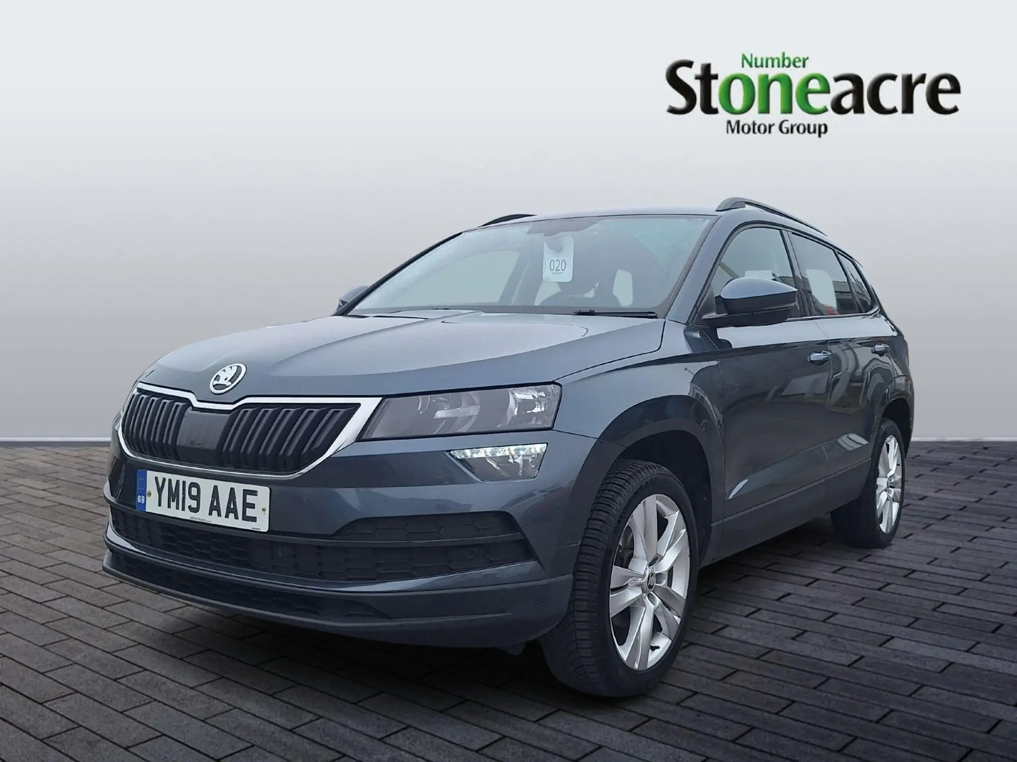 Skoda Karoq 1.6 TDI SE Technology Euro 6 (s/s) 5dr YM19AAE Image 3