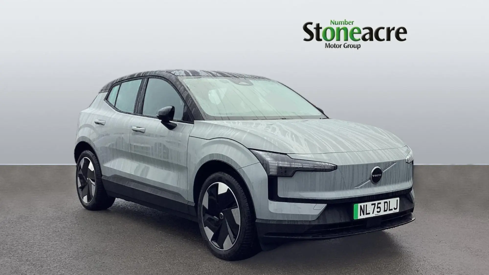 Volvo EX30 Twin Performance 69kWh Plus Auto AWD 5dr NL75DLJ Image 1