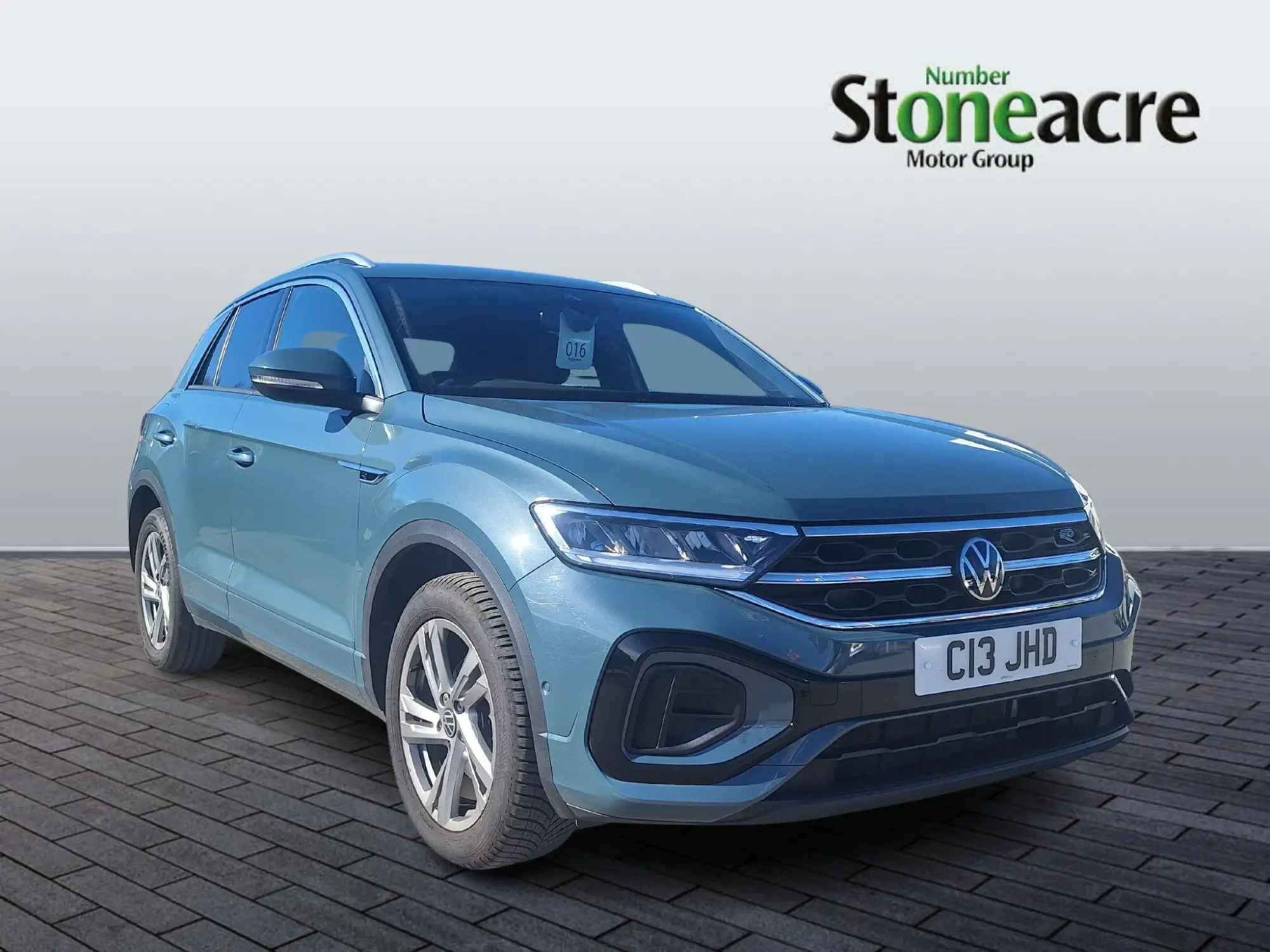 Volkswagen T-Roc 1.5 TSI R-Line DSG Euro 6 (s/s) 5dr YO22RZZ Image 1