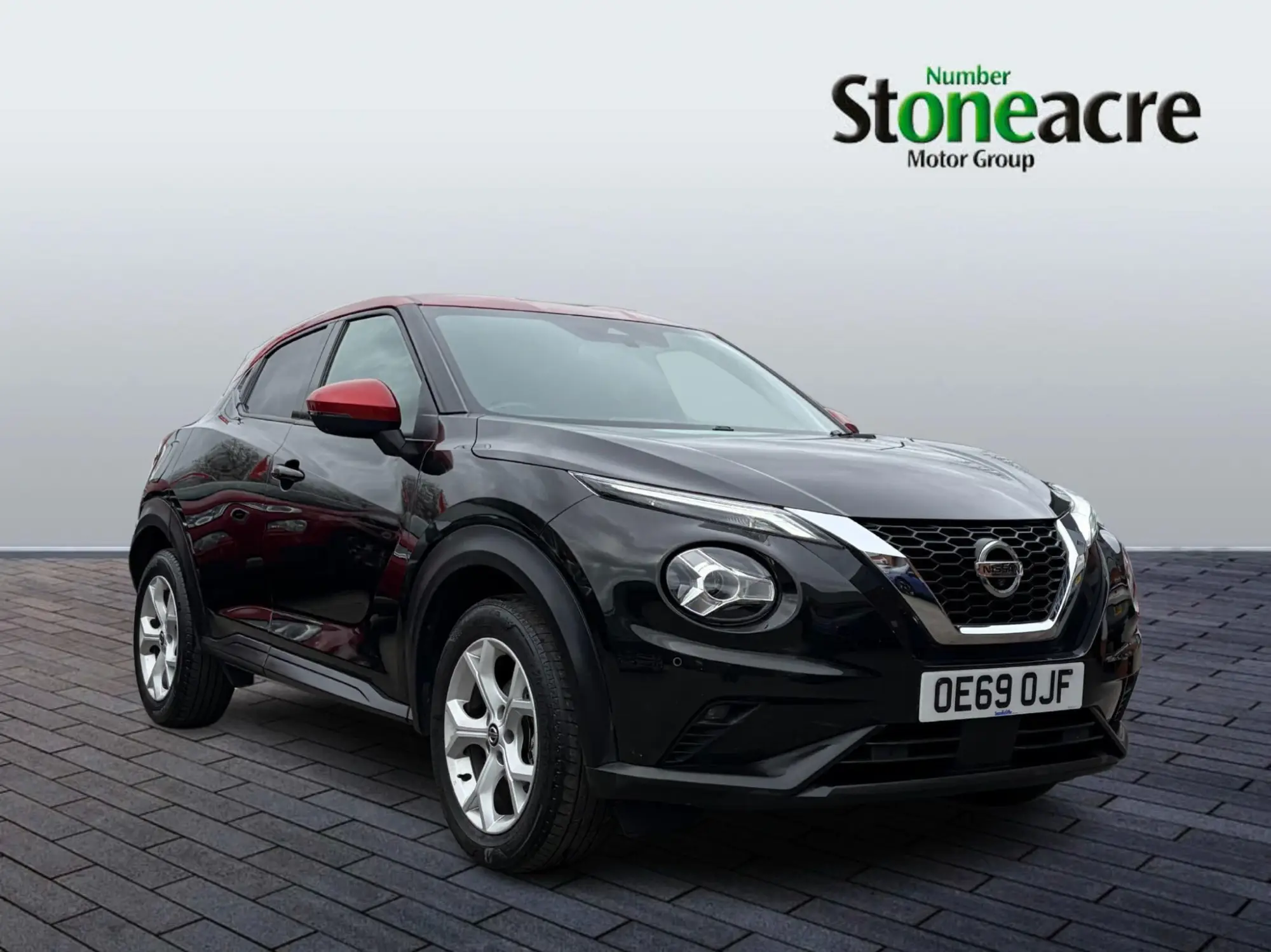 Nissan Juke 1.0 DIG-T N-Connecta SUV 5dr Petrol DCT Auto Euro 6 (s/s) (117 ps) OE69OJF Image 1