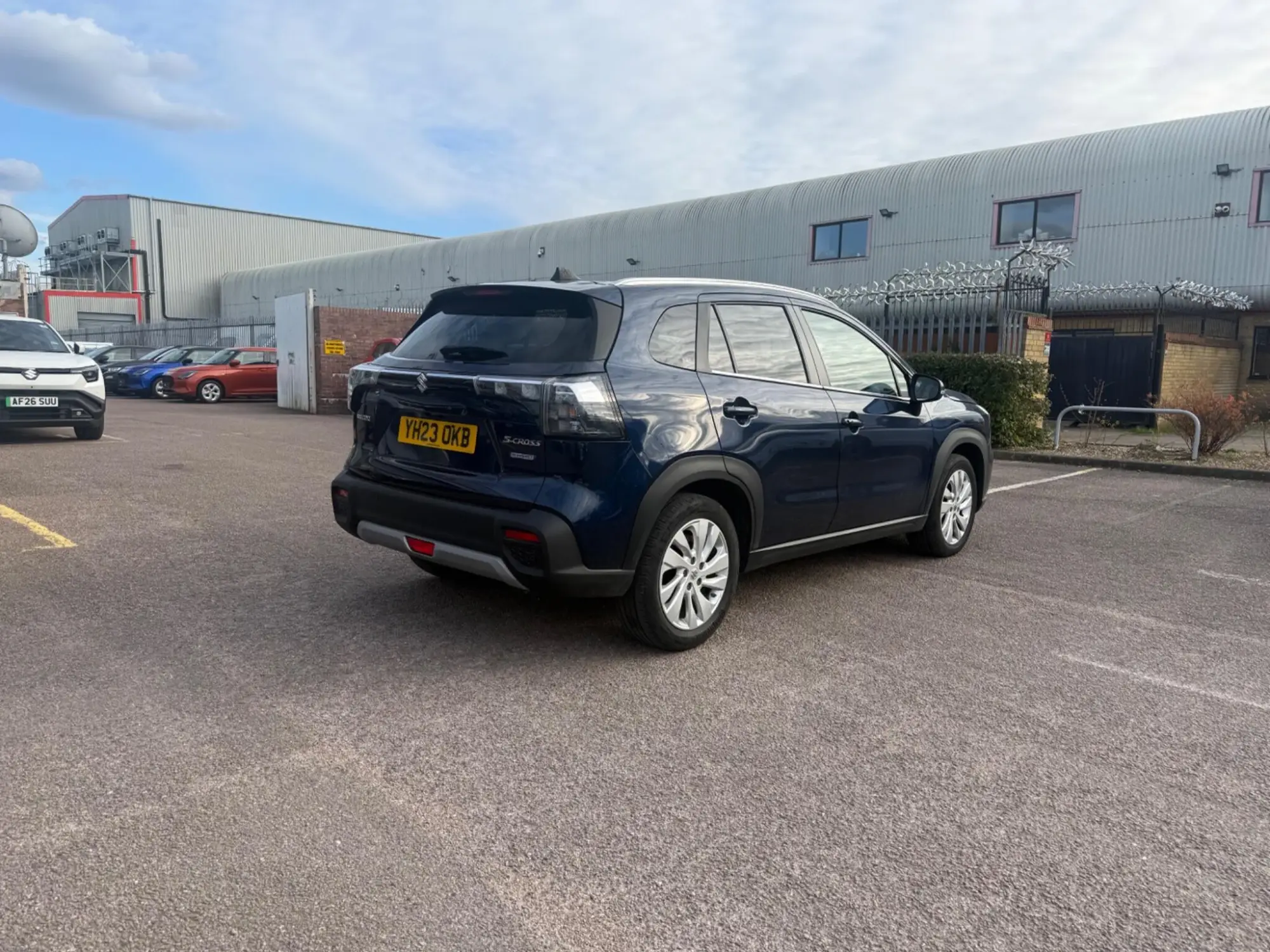 Suzuki S-Cross 1.4 Boosterjet 48V Hybrid Motion 5dr YH23OKB Image 3