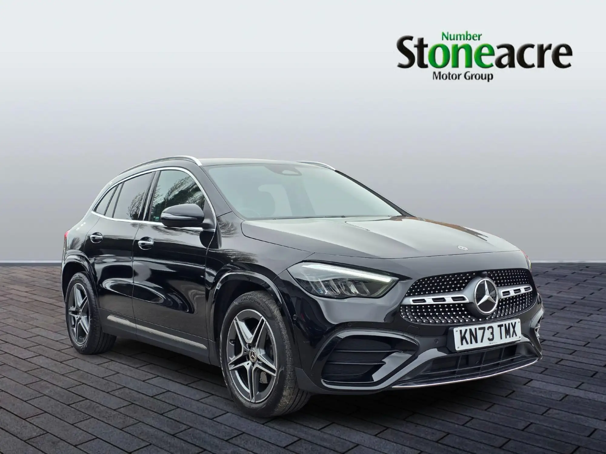 Mercedes-Benz GLA 2.0 GLA220d AMG Line (Premium) 8G-DCT 4MATIC Euro 6 (s/s) 5dr KN73TMX Image 1
