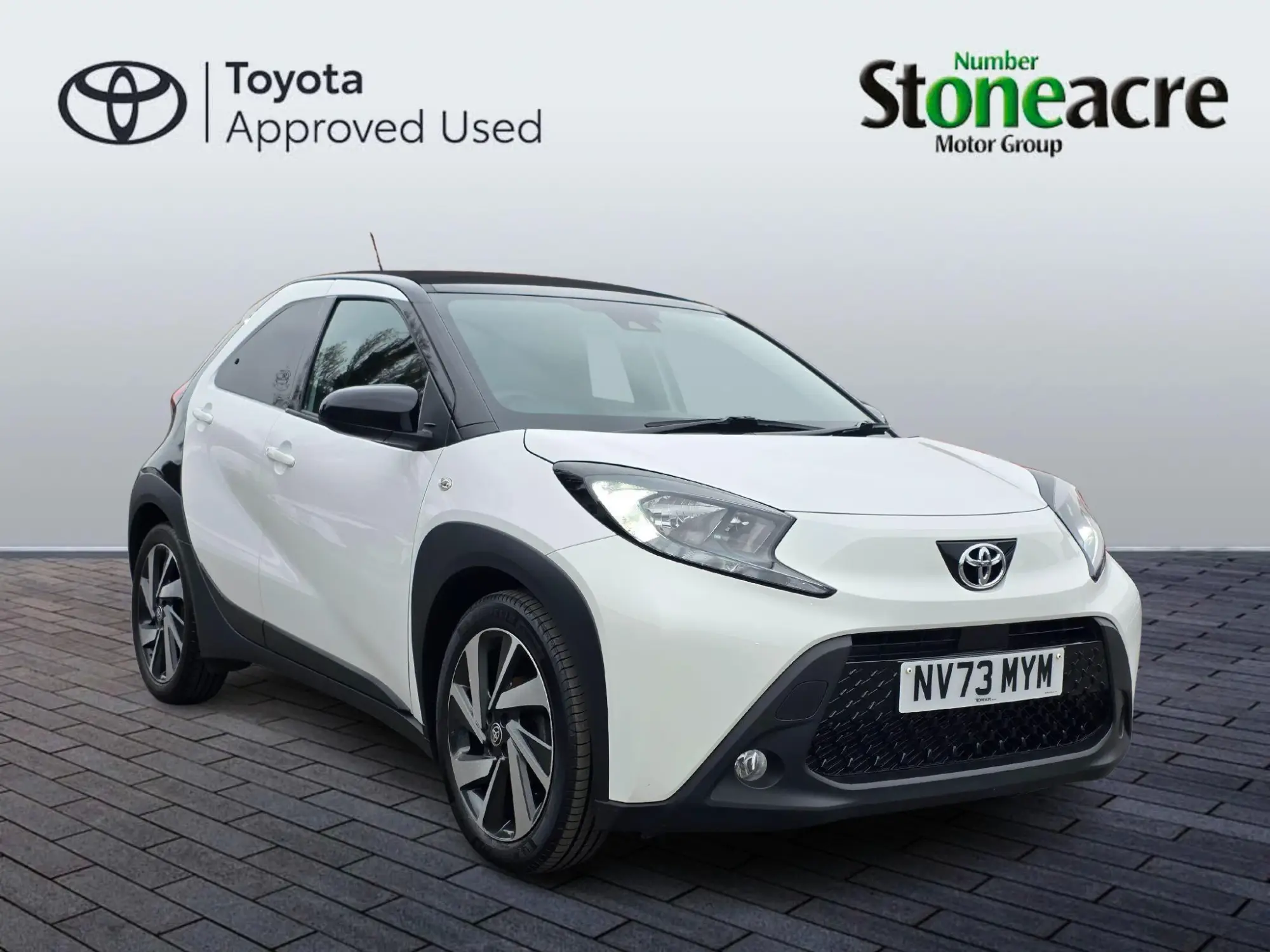 Toyota Aygo X 1.0 VVT-i Edge 5dr NV73MYM Image 1