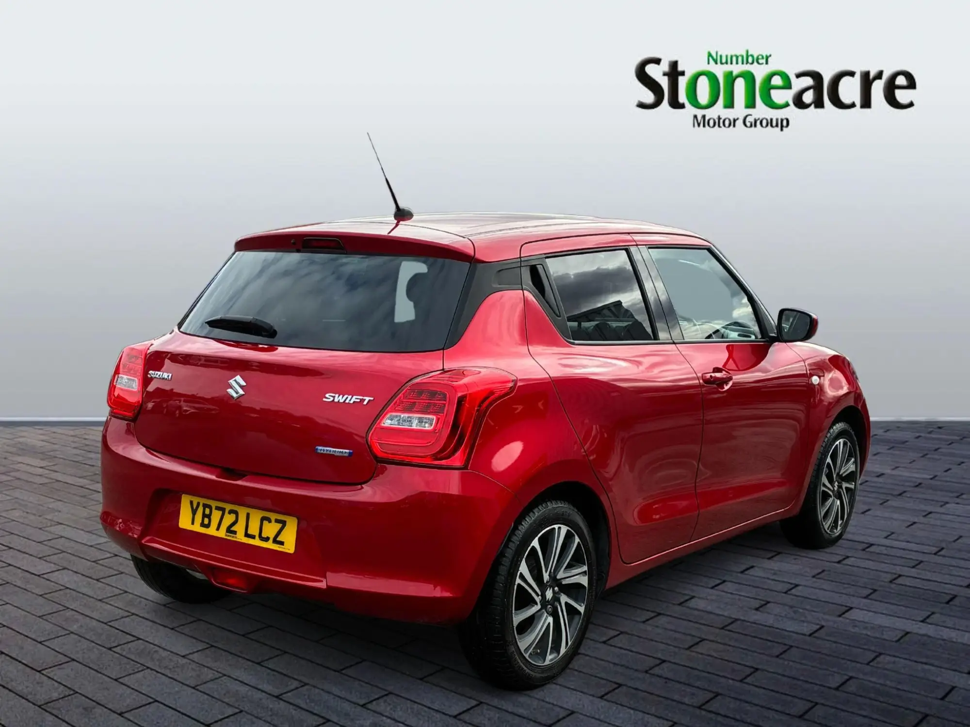 Suzuki Swift 1.2 Dualjet 83 12V Hybrid SZ-L 5dr YB72LCZ Image 3