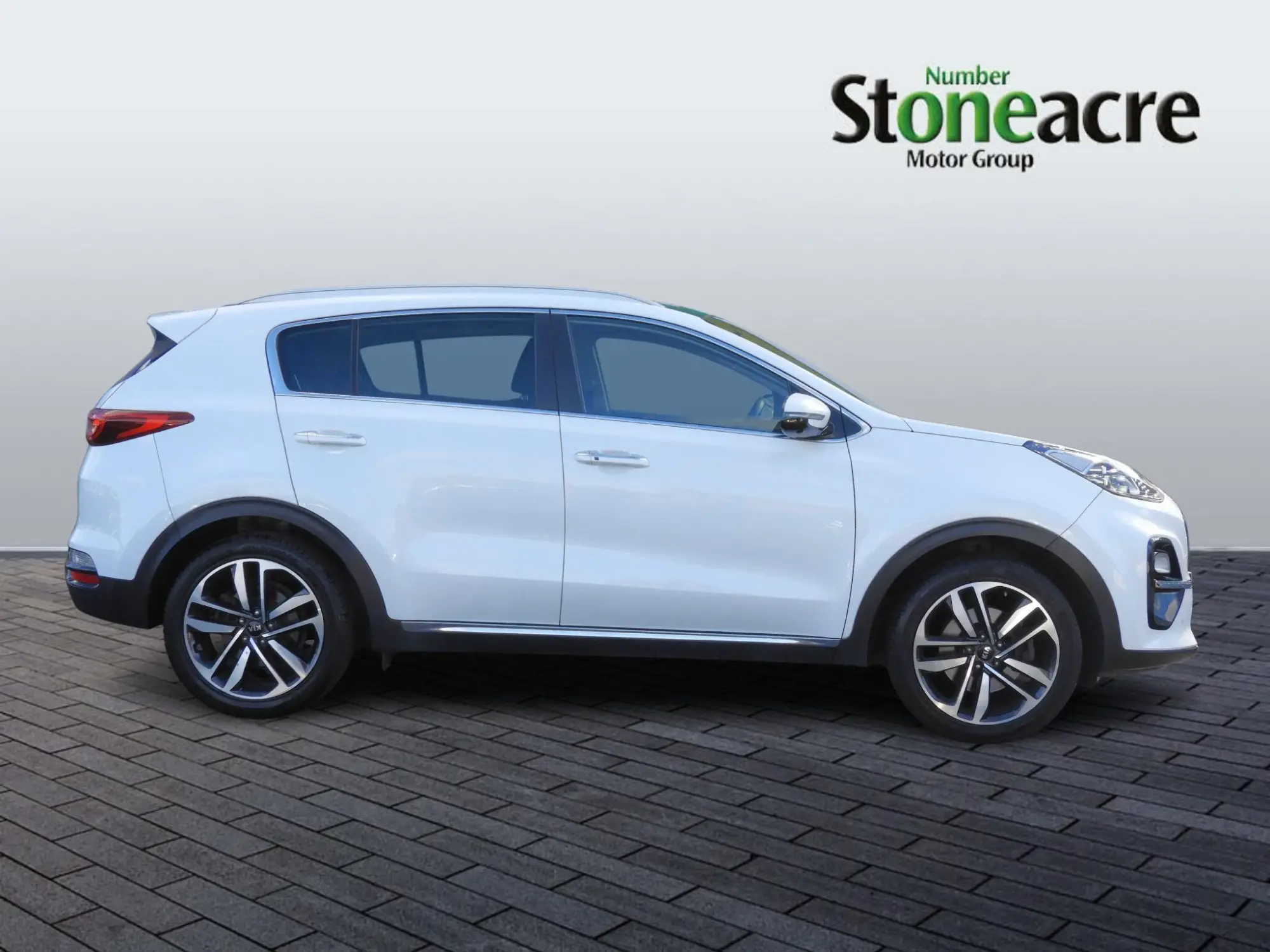 Kia Sportage 1.6 CRDi 4 Euro 6 (s/s) 5dr DY19HGZ Image 2