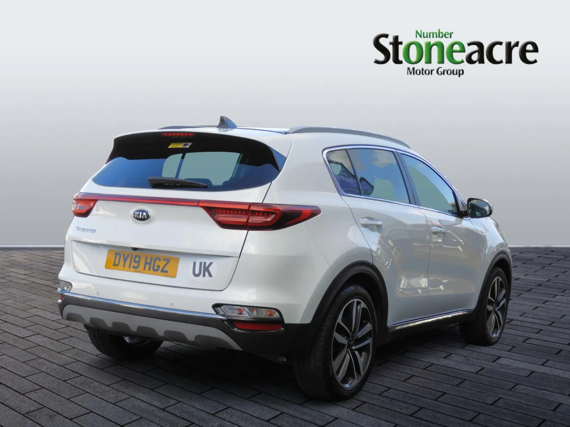 Kia Sportage 1.6 CRDi 4 Euro 6 (s/s) 5dr DY19HGZ Image 3