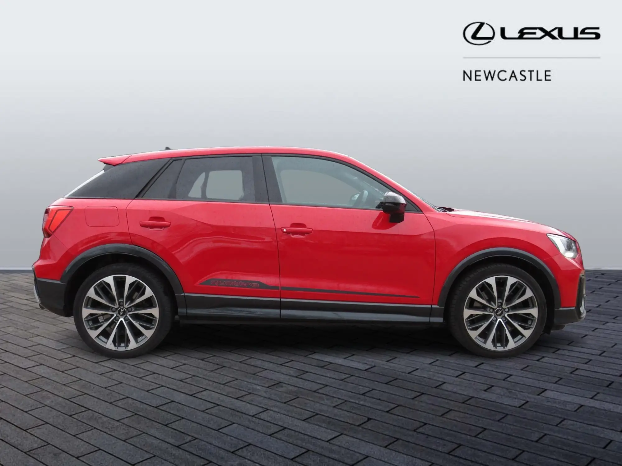 Audi SQ2 2.0 TFSI Black Edition S Tronic quattro Euro 6 (s/s) 5dr NC22DGY Image 2