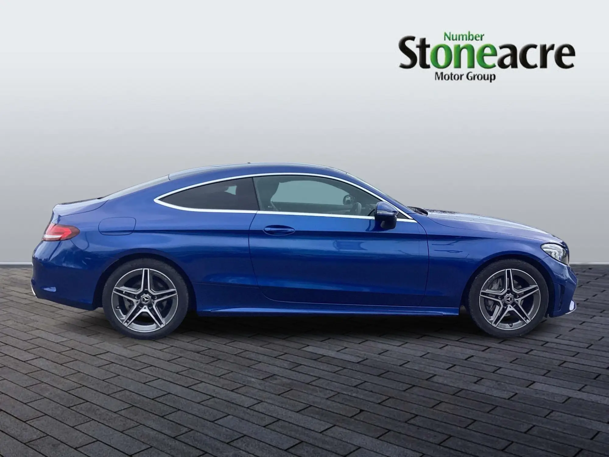 Mercedes-Benz C-Class 2.0 C220d AMG Line Edition (Premium) G-Tronic+ Euro 6 (s/s) 2dr NX72OGL Image 2