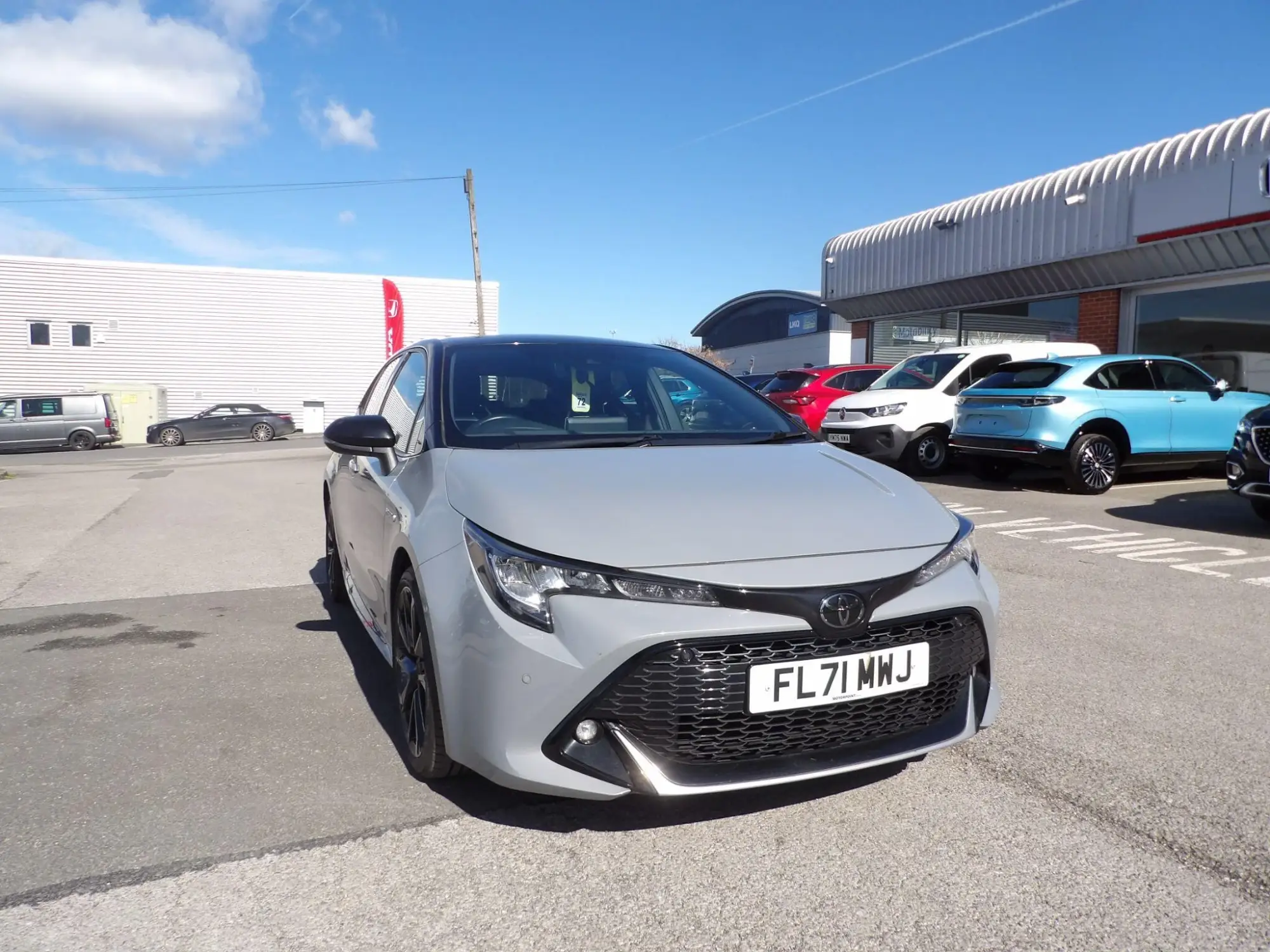 Toyota Corolla Hatchback 1.8 VVT-i Hybrid GR Sport 5dr CVT FL71MWJ Image 1