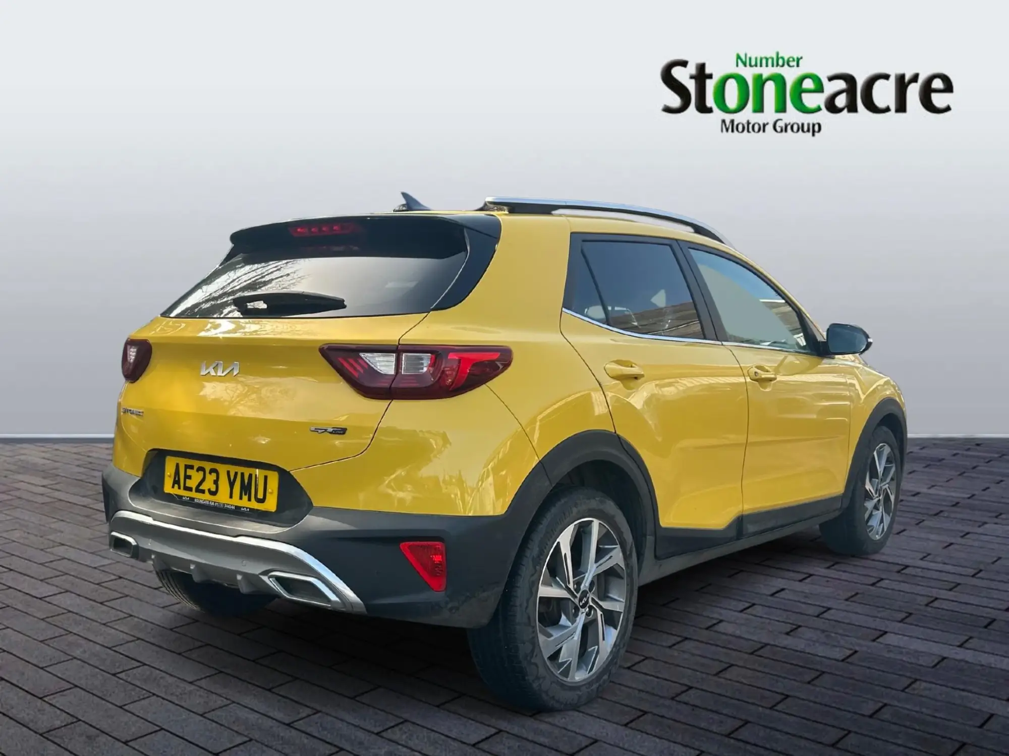 Kia Stonic 1.0 T-GDi MHEV GT-Line SUV 5dr Petrol Hybrid DCT Euro 6 (s/s) (118 bhp) AE23YMU Image 3