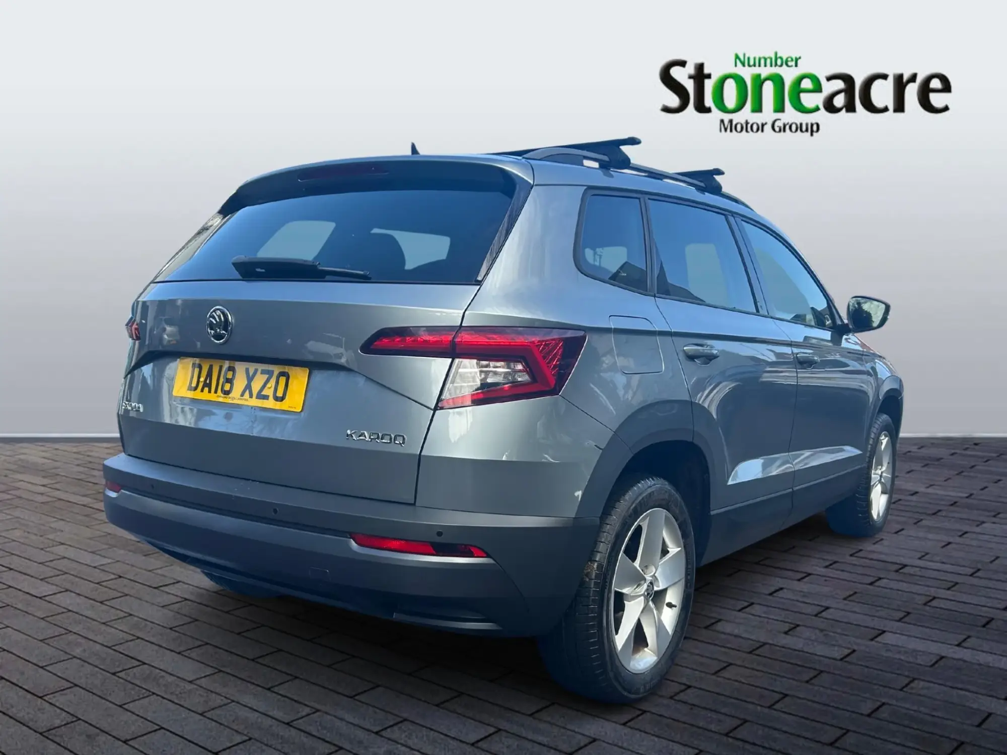 Skoda Karoq 1.0 TSI SE Euro 6 (s/s) 5dr DA18XZO Image 3
