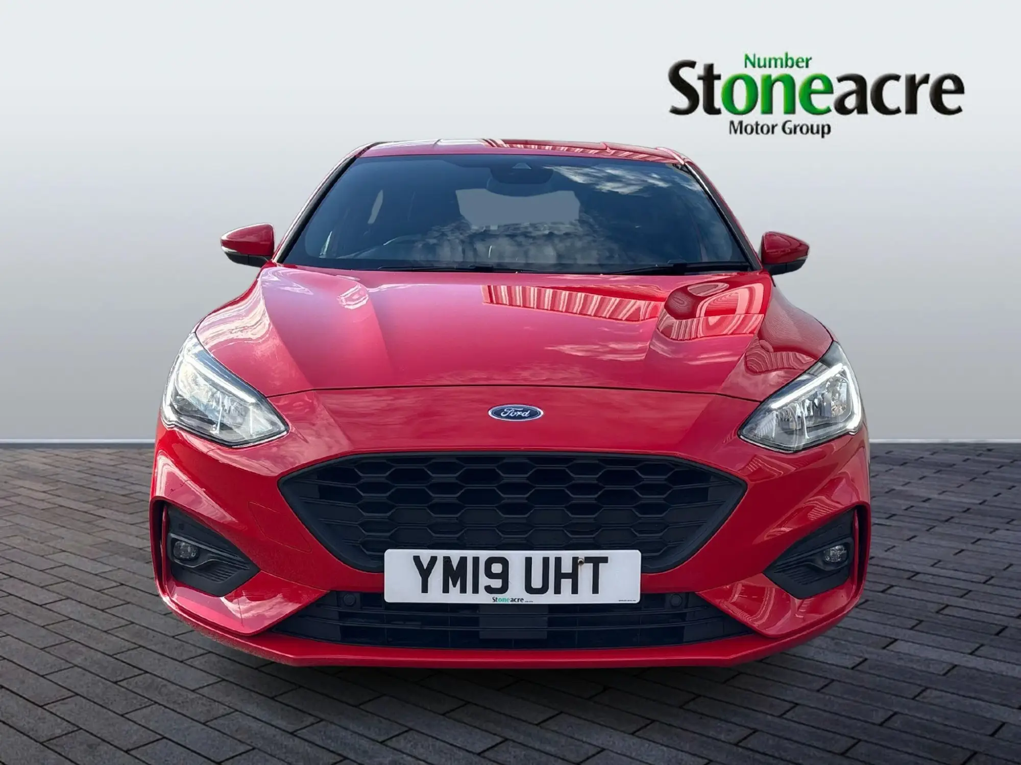 Ford Focus 1.5 EcoBlue ST-Line Euro 6 (s/s) 5dr YM19UHT Image 2