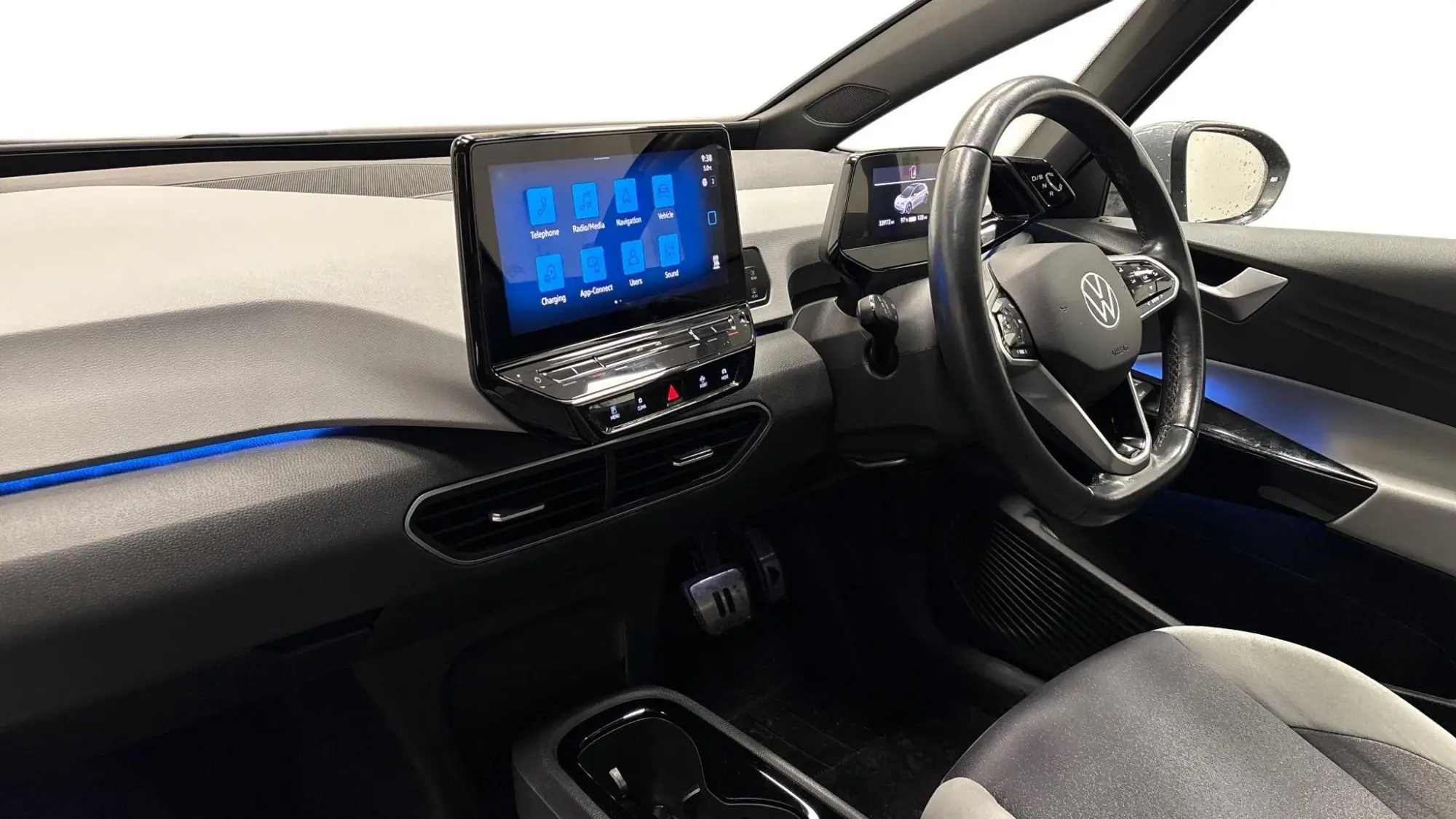 Volkswagen ID.3 Pro 58kWh Family Auto 5dr ND71ONN Image 2