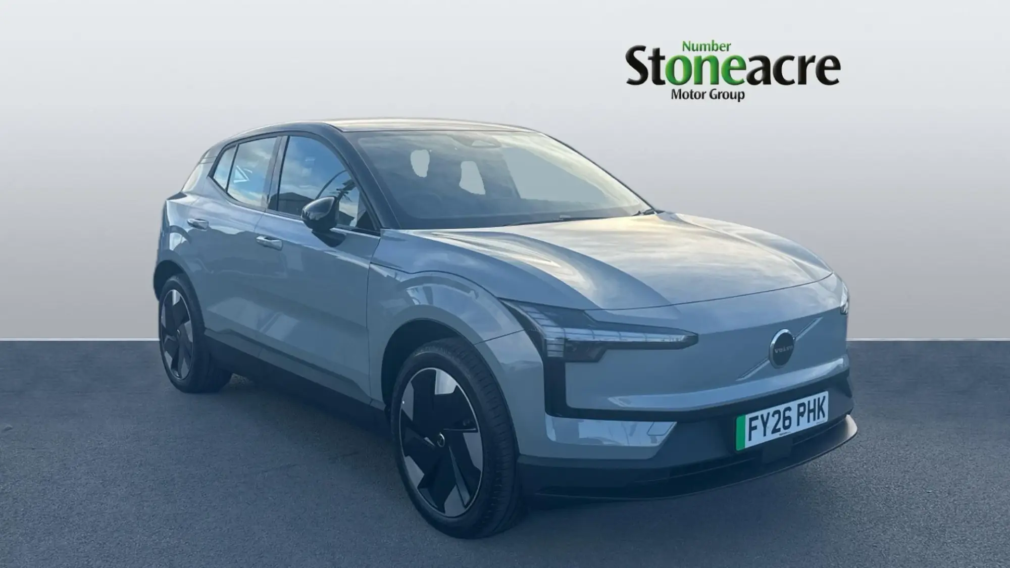 Volvo EX30 200kW SM Extended Range Plus 69kWh 5dr Auto FY26PHK Image 1