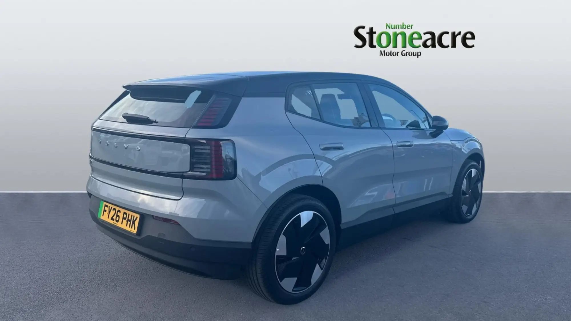 Volvo EX30 200kW SM Extended Range Plus 69kWh 5dr Auto FY26PHK Image 2