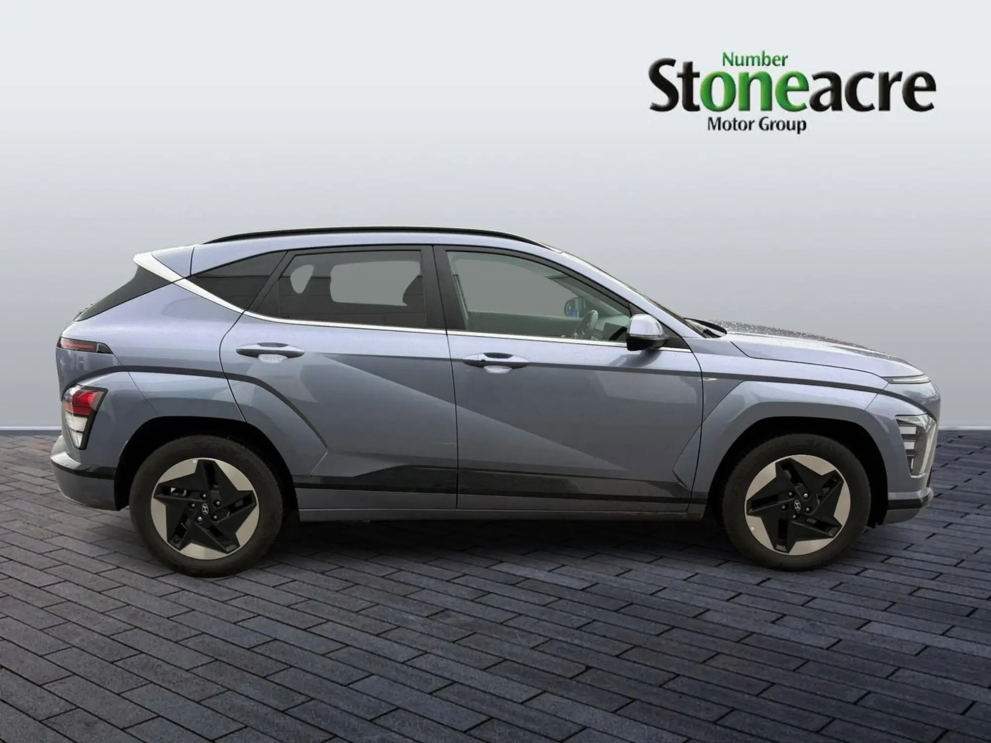 Hyundai KONA Electric Image 2