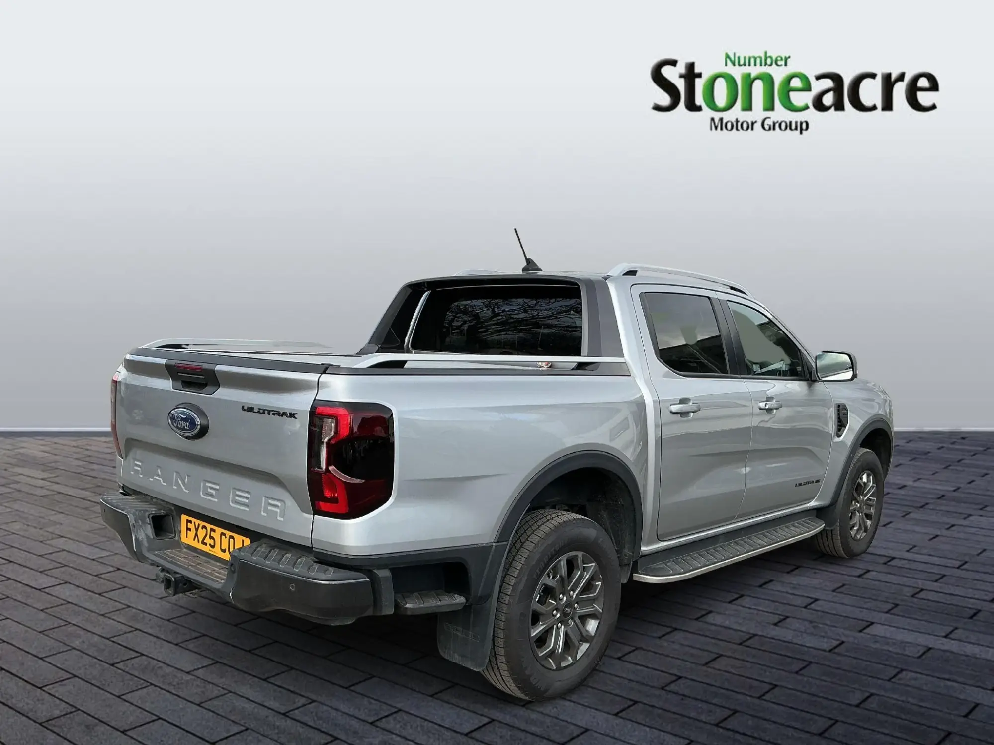 Ford Ranger 3.0 TD V6 EcoBlue Wildtrak Auto 4WD Euro 6 (s/s) 4dr FX25COJ Image 3