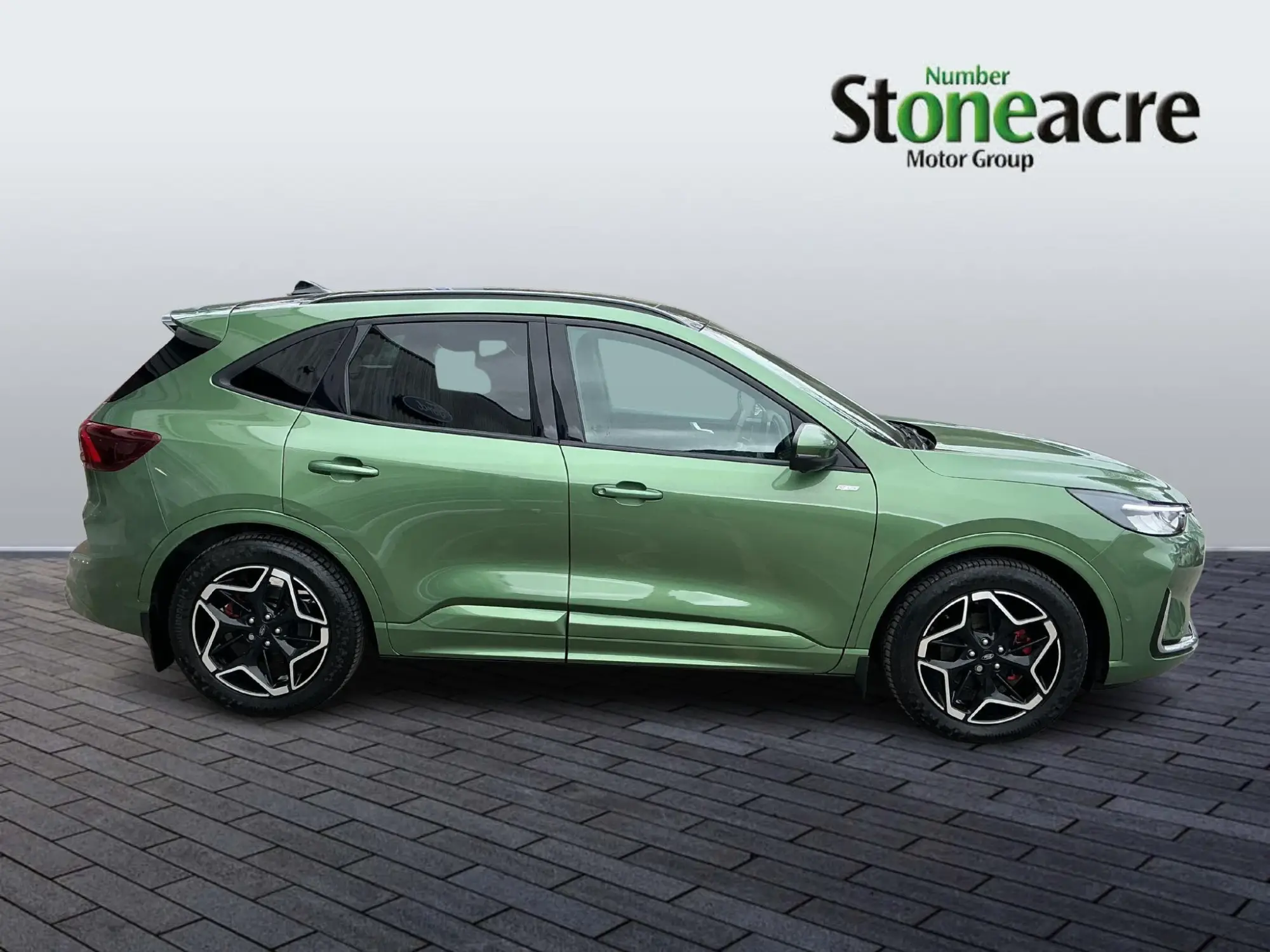 Ford Kuga Hybrid 2.5h EcoBoost Duratec ST-Line X CVT Euro 6 (s/s) 5dr YG24JEC Image 2