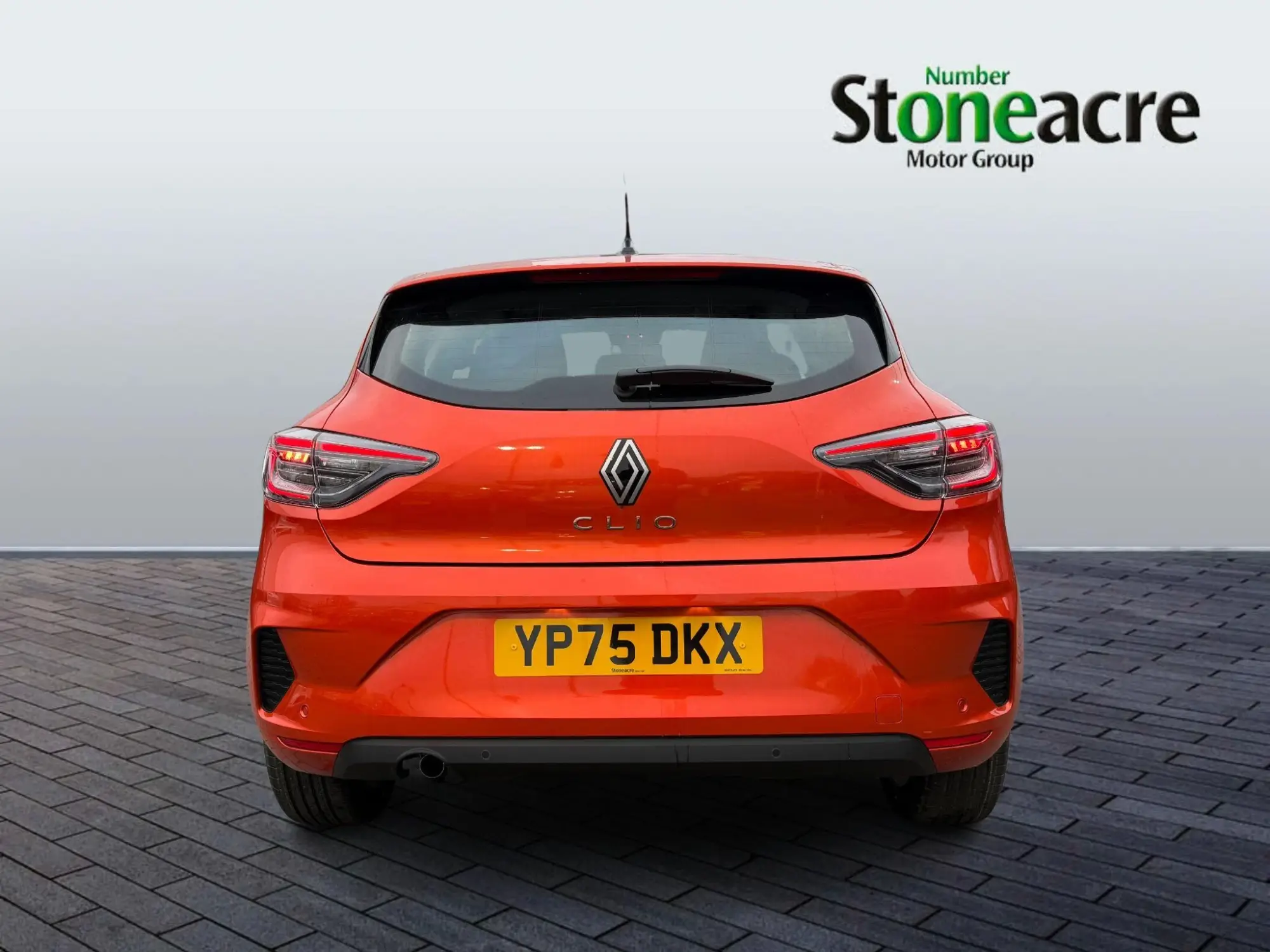 Renault Clio Image 4