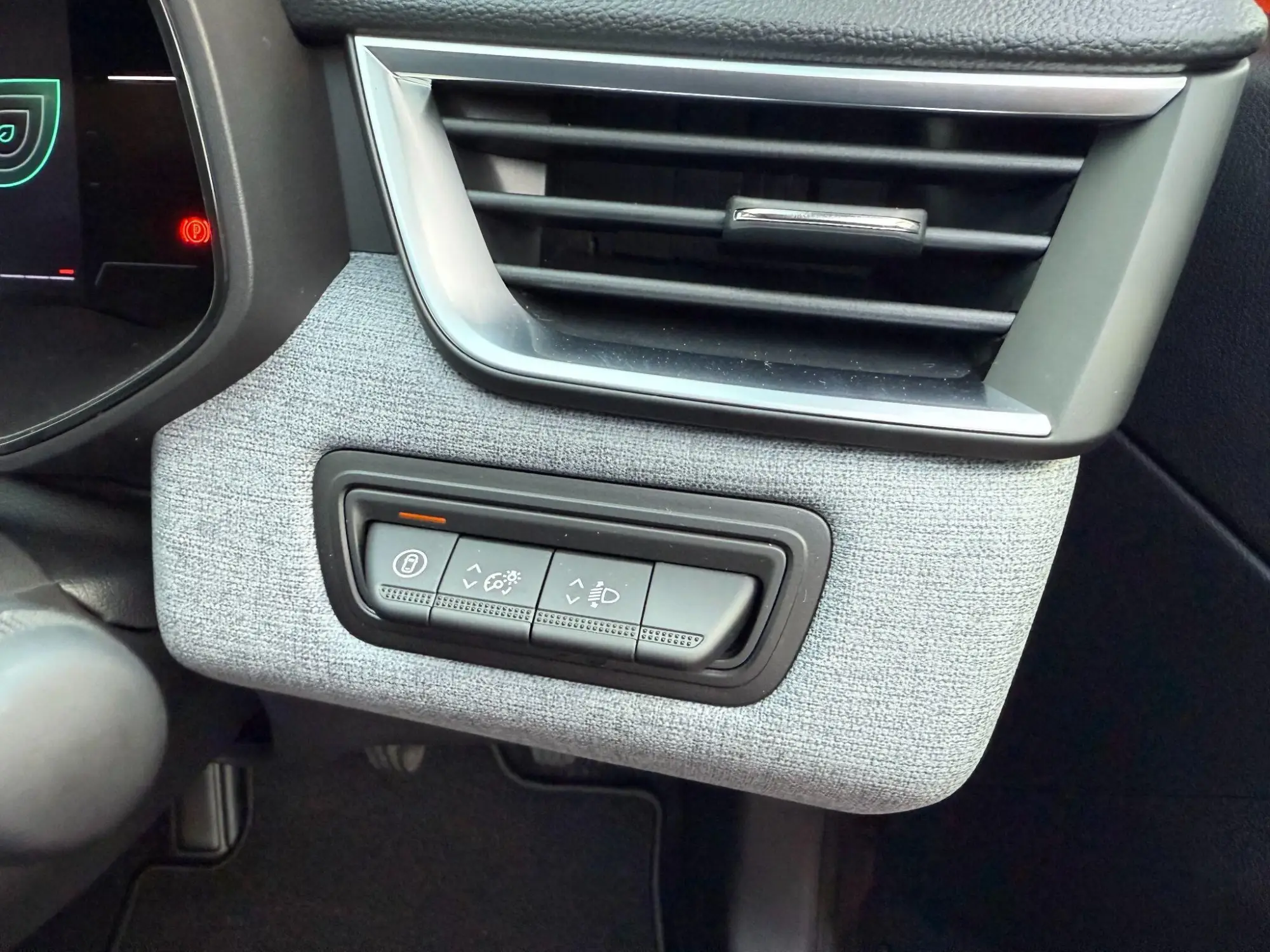 Renault Clio Image 22