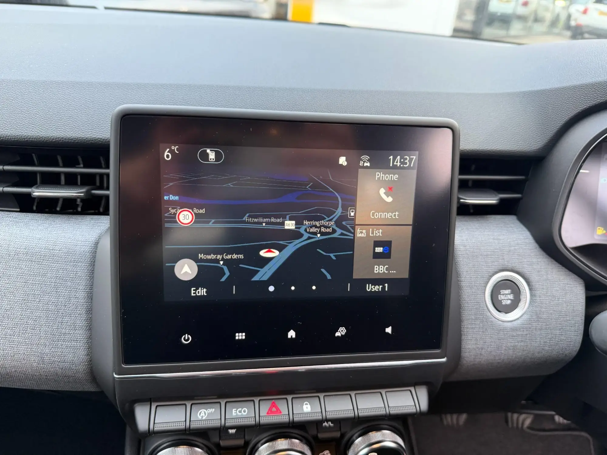 Renault Clio Image 23