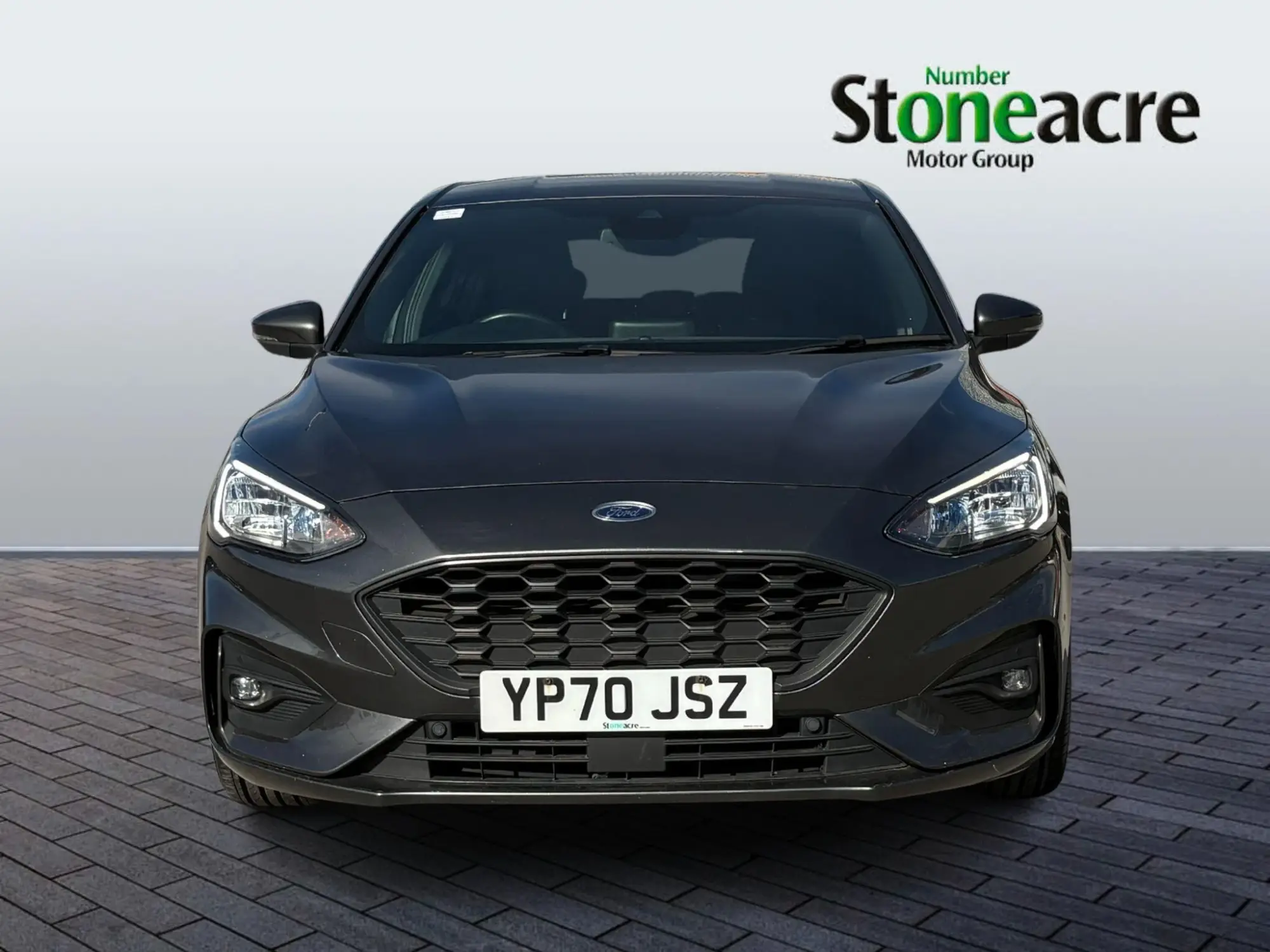 Ford Focus 1.5 EcoBlue ST-Line Euro 6 (s/s) 5dr YP70JSZ Image 2