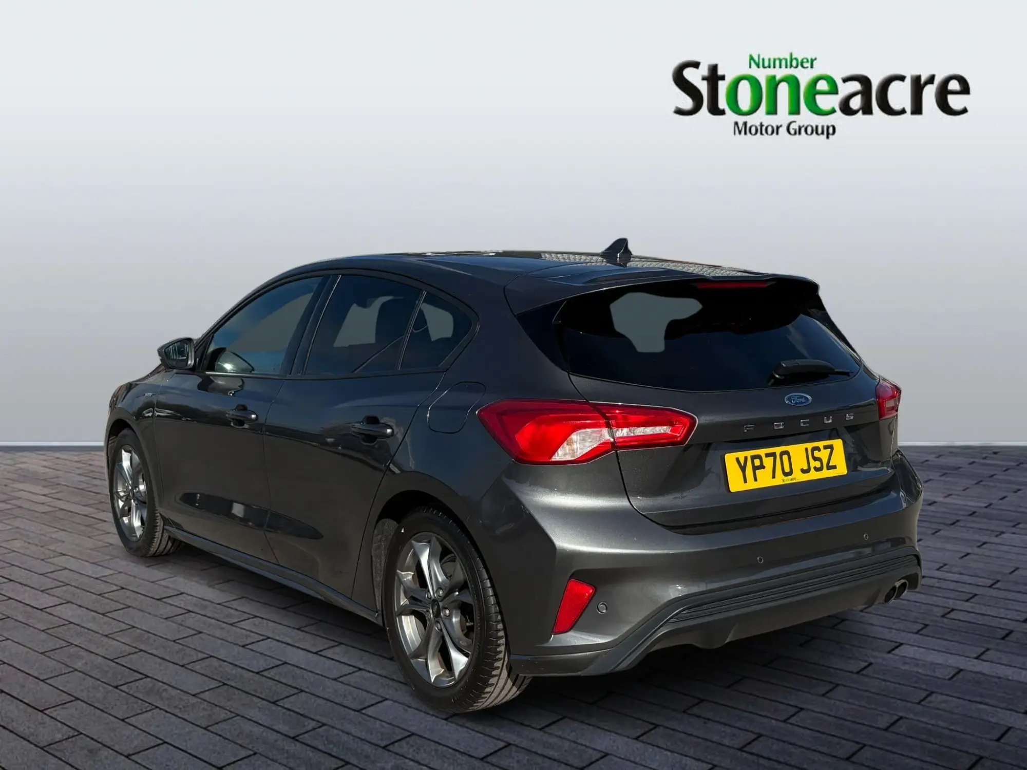 Ford Focus 1.5 EcoBlue ST-Line Euro 6 (s/s) 5dr YP70JSZ Image 3