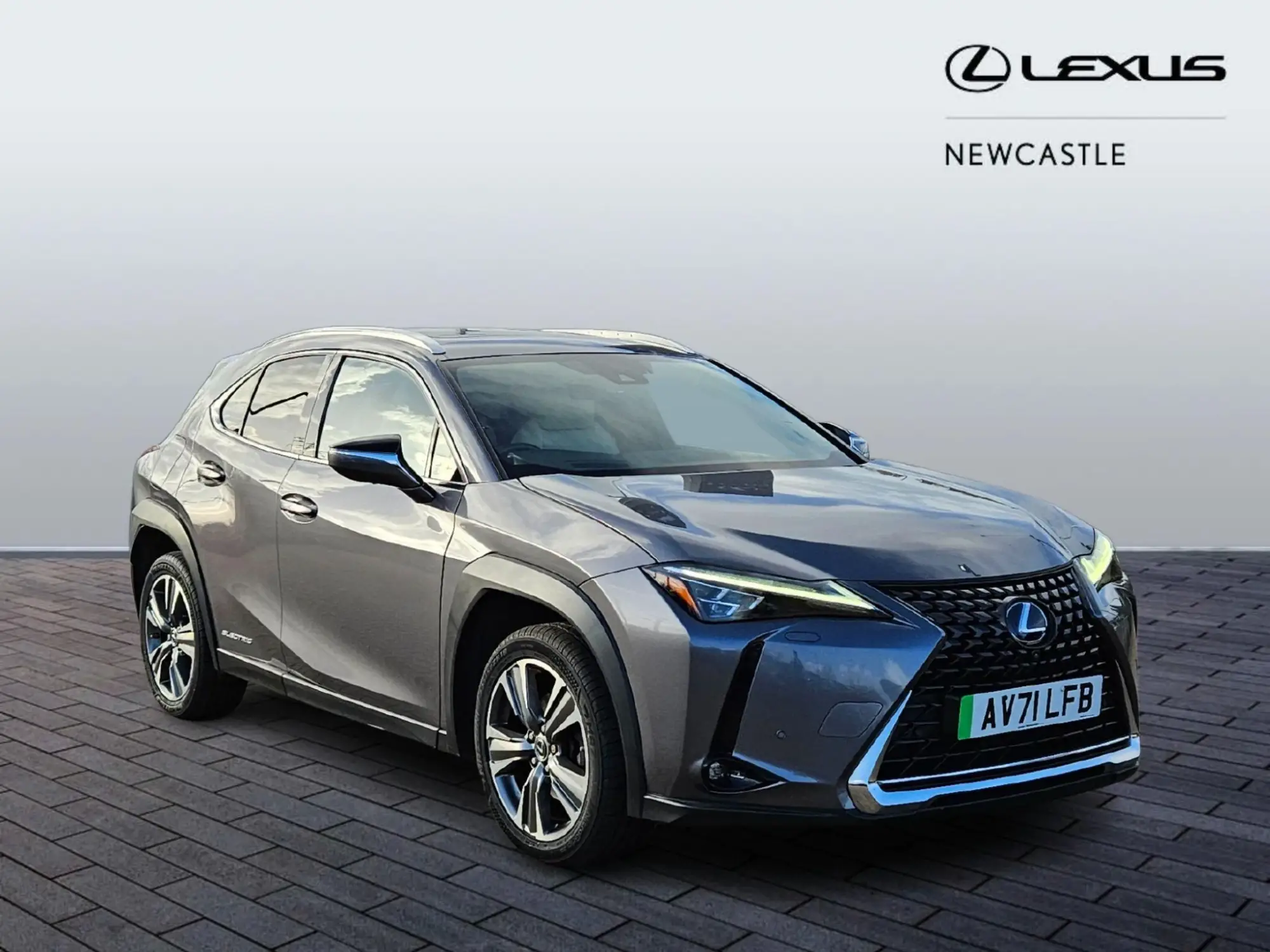 Lexus UX 300e 54.3kWh Takumi Auto 5dr AV71LFB Image 1