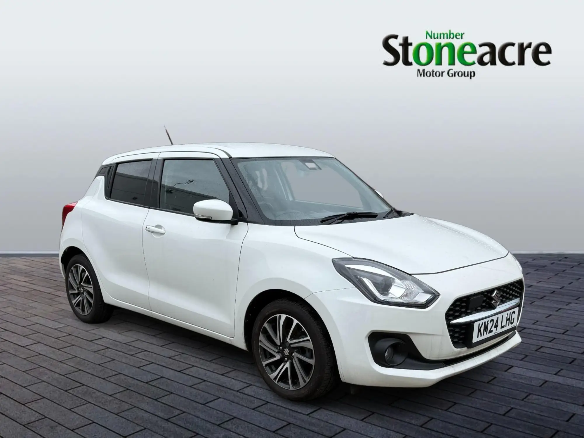 Suzuki Swift Image 1