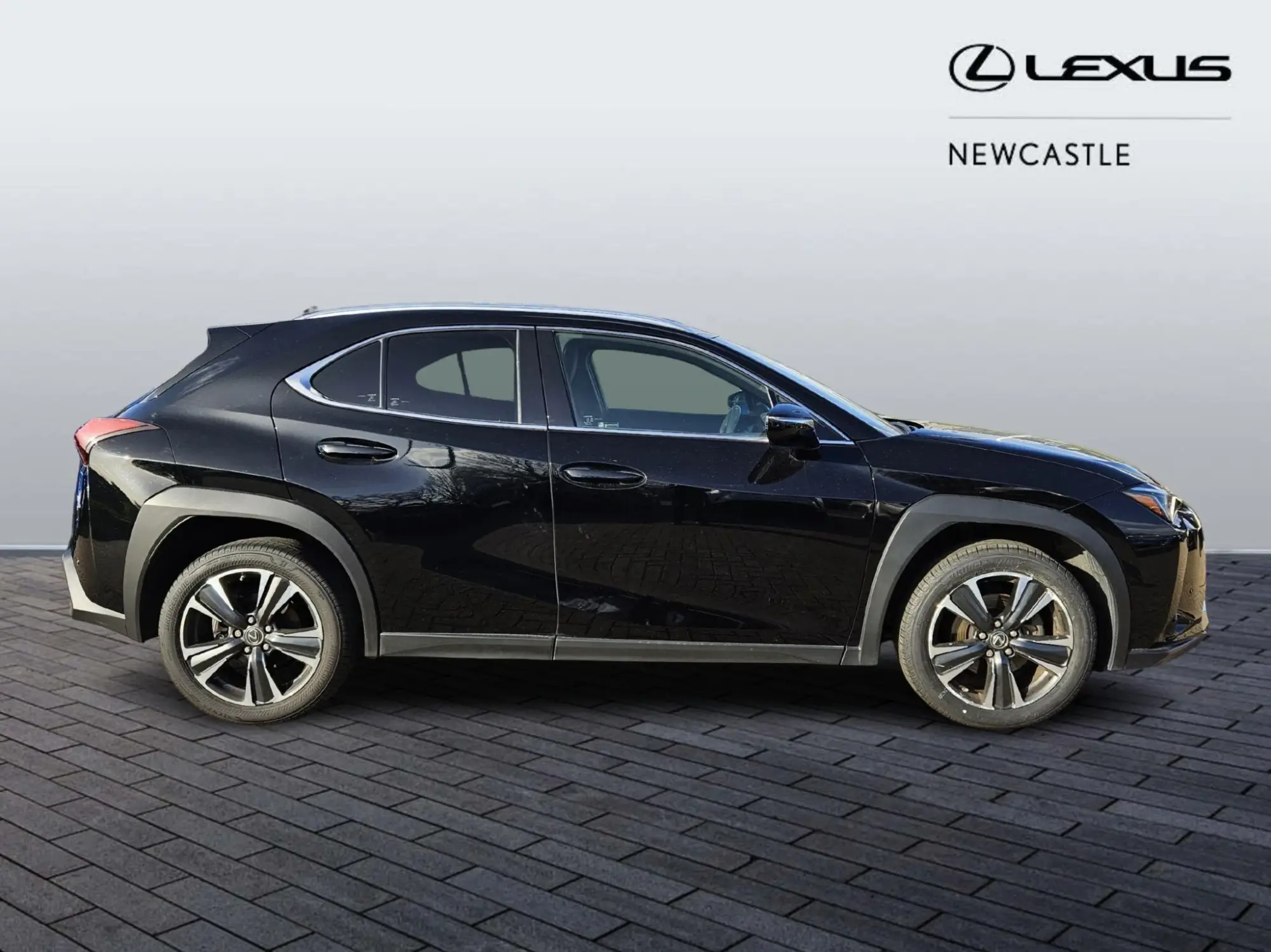 Lexus UX Self-Charging Hybrid Image 2