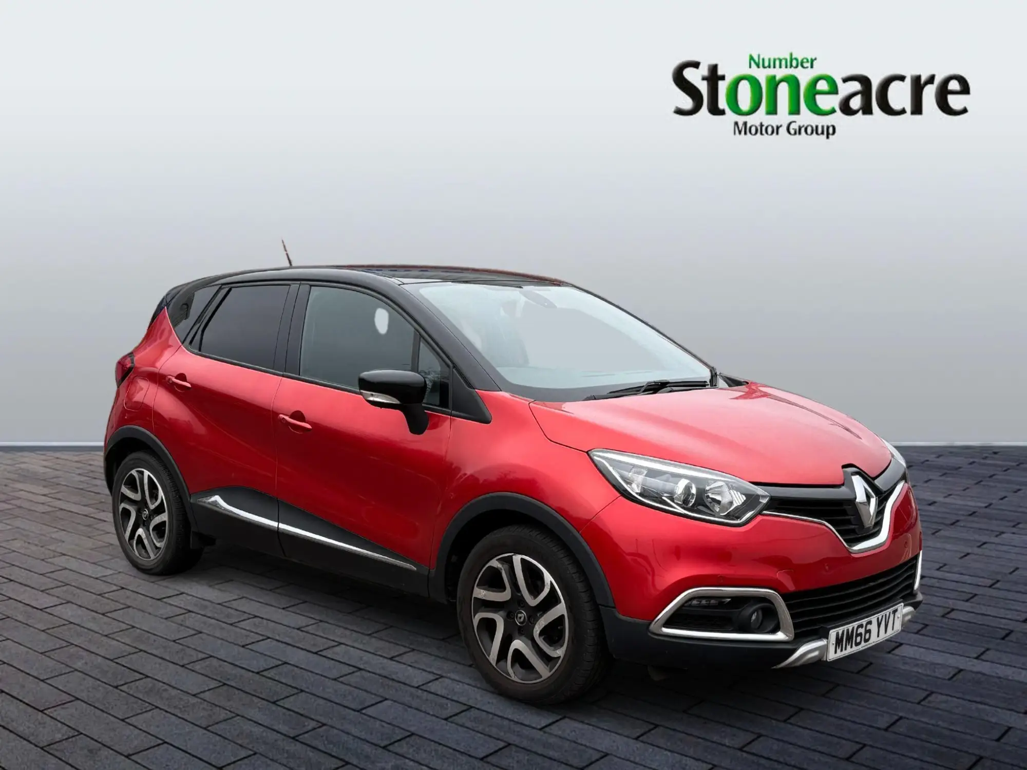 Renault Captur 1.5 dCi ENERGY Signature Nav Auto Euro 6 (s/s) 5dr MM66YVT Image 1
