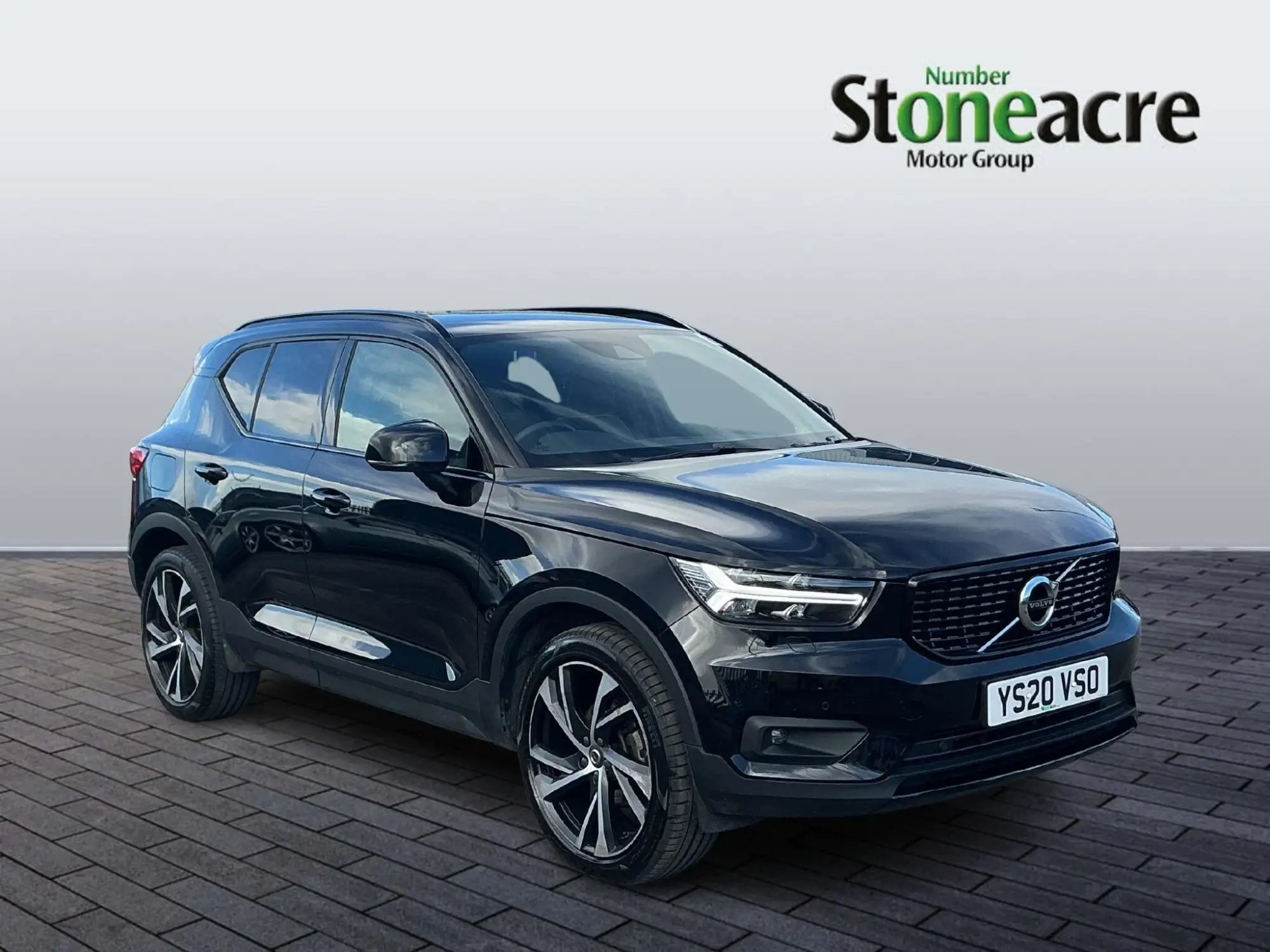Volvo XC40 1.5 T3 R-Design Pro Euro 6 (s/s) 5dr YS20VSO Image 1