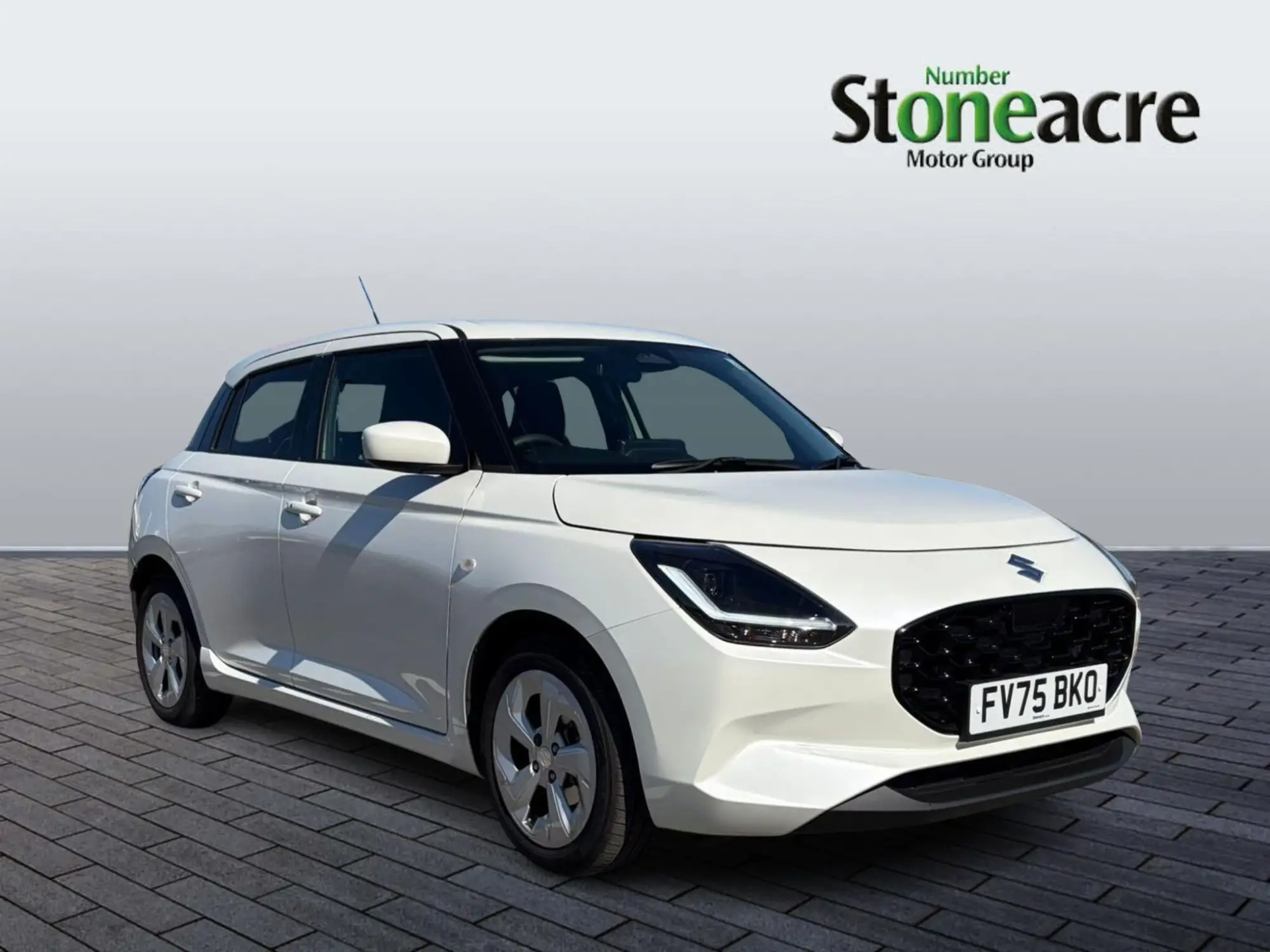 Suzuki Swift 1.2 MHEV Motion Euro 6 (s/s) 5dr FV75BKO Image 1