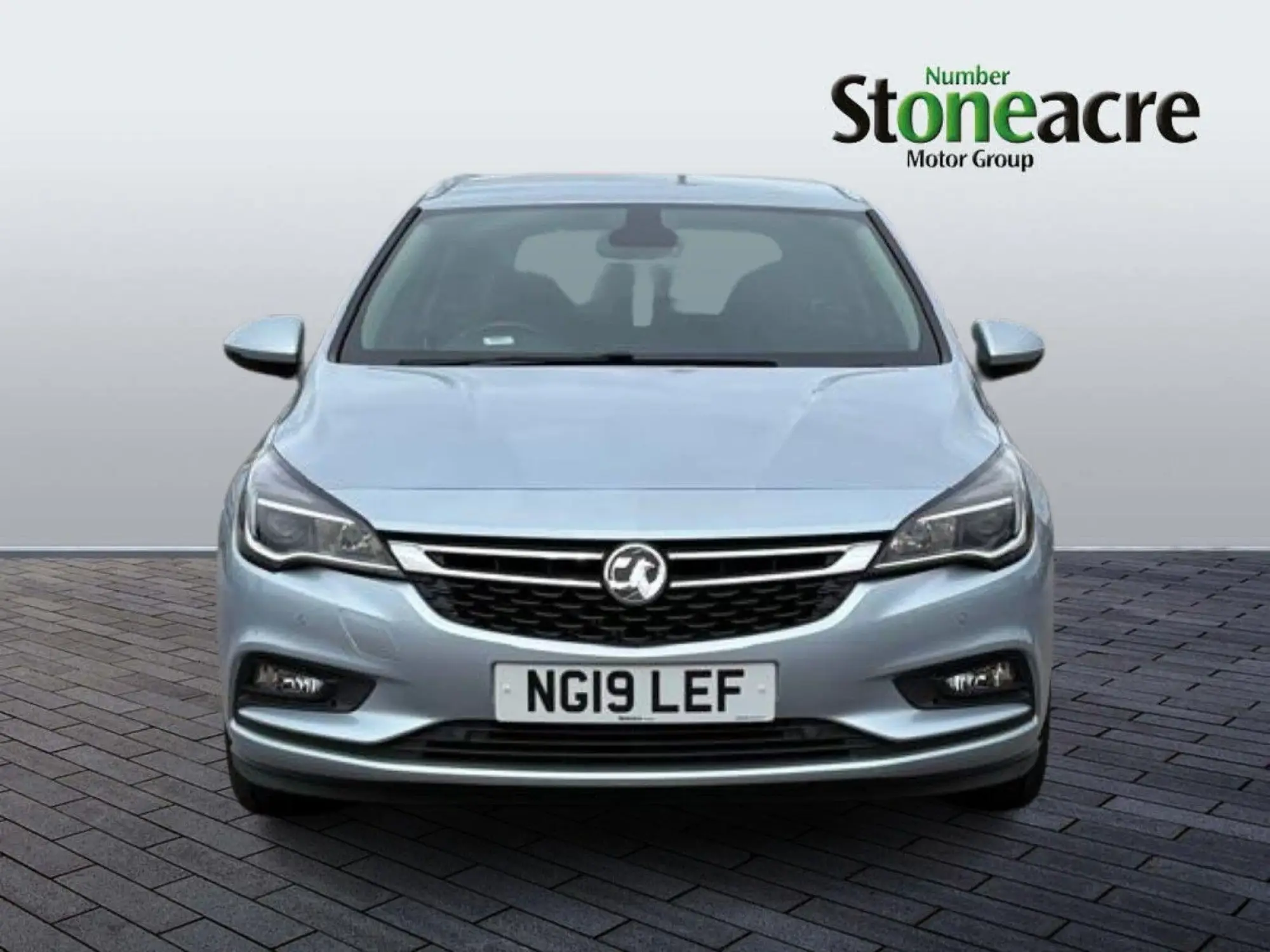 Vauxhall Astra Sports Tourer 1.4i Turbo Elite Nav Sports Tourer Euro 6 5dr NG19LEF Image 2