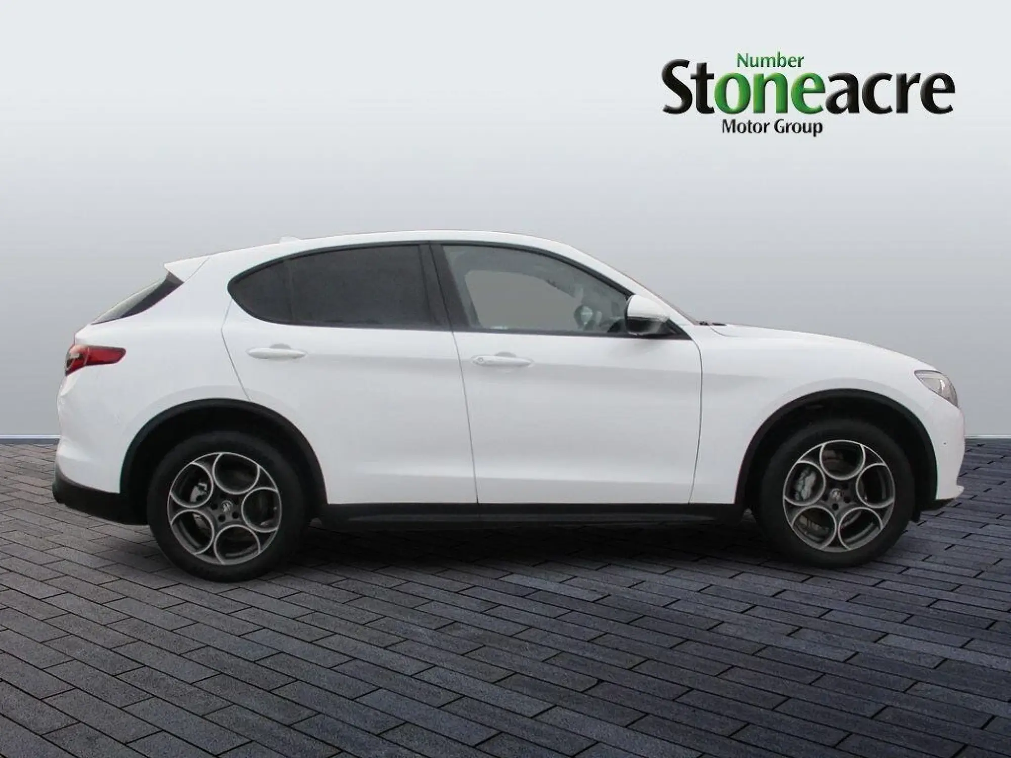 Alfa Romeo Stelvio 2.0 Turbo Petrol 200hp Awd Sprint BT22NRY Image 2